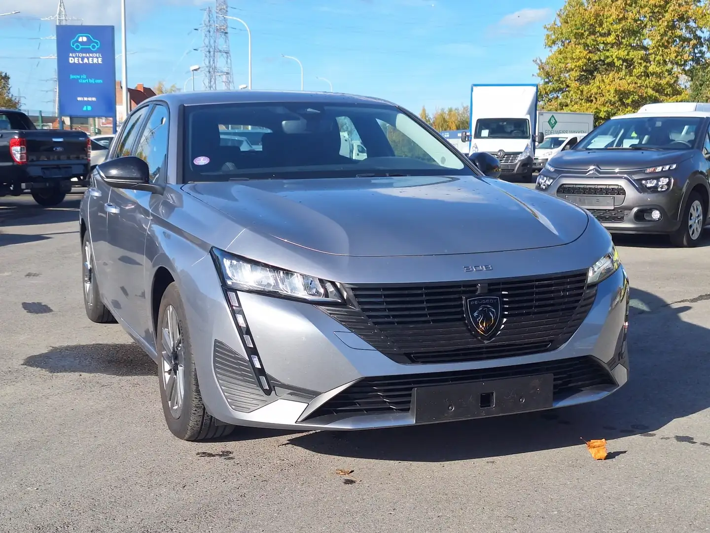 Peugeot 308 1.2i 130pk Auomaat 26000km 2024 (16500Netto+Btw) Gris - 2