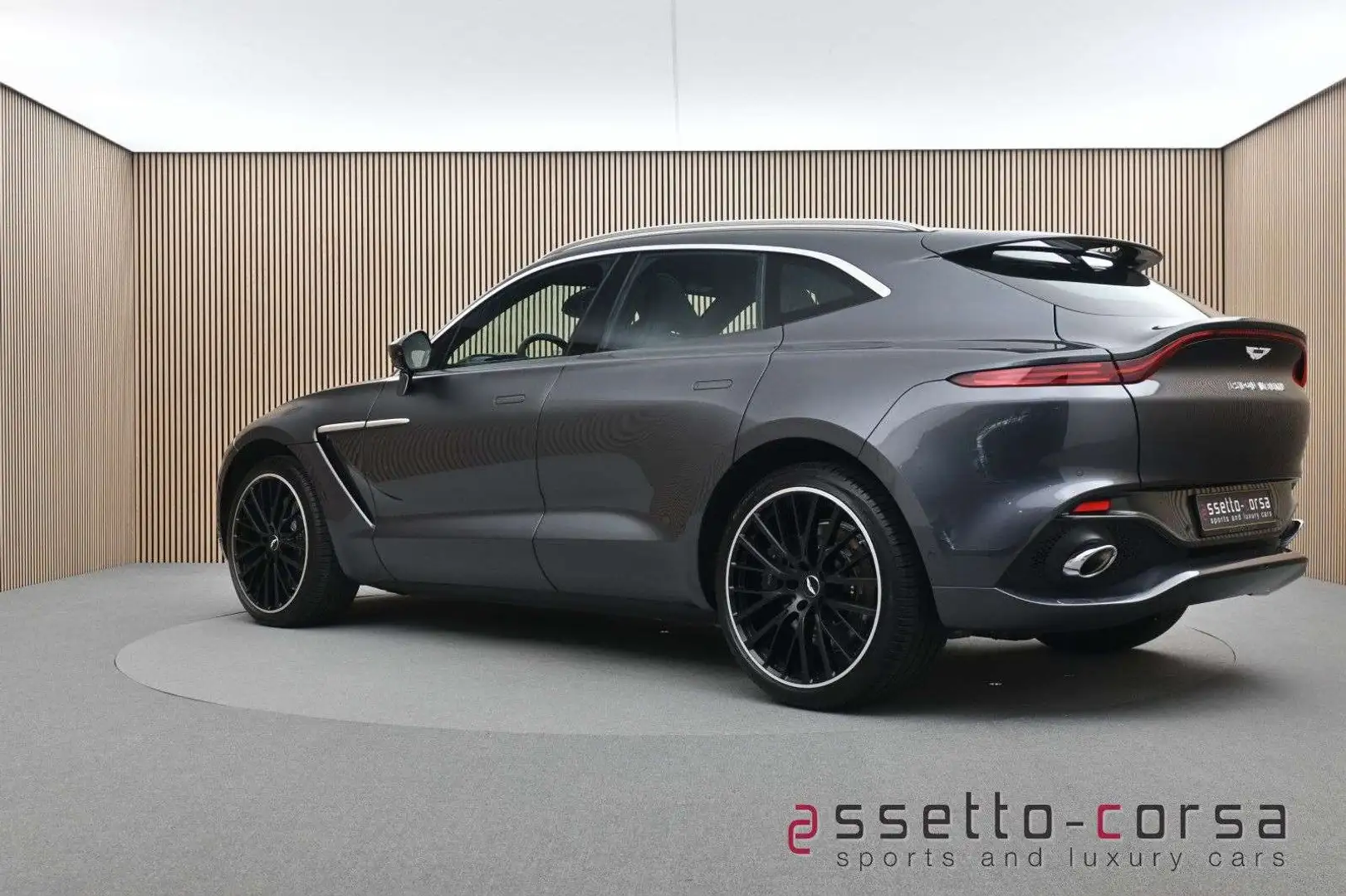 Aston Martin DBX 4.0 V8*ACC*Premium Audio*Pano*Perim. Camera Gris - 2