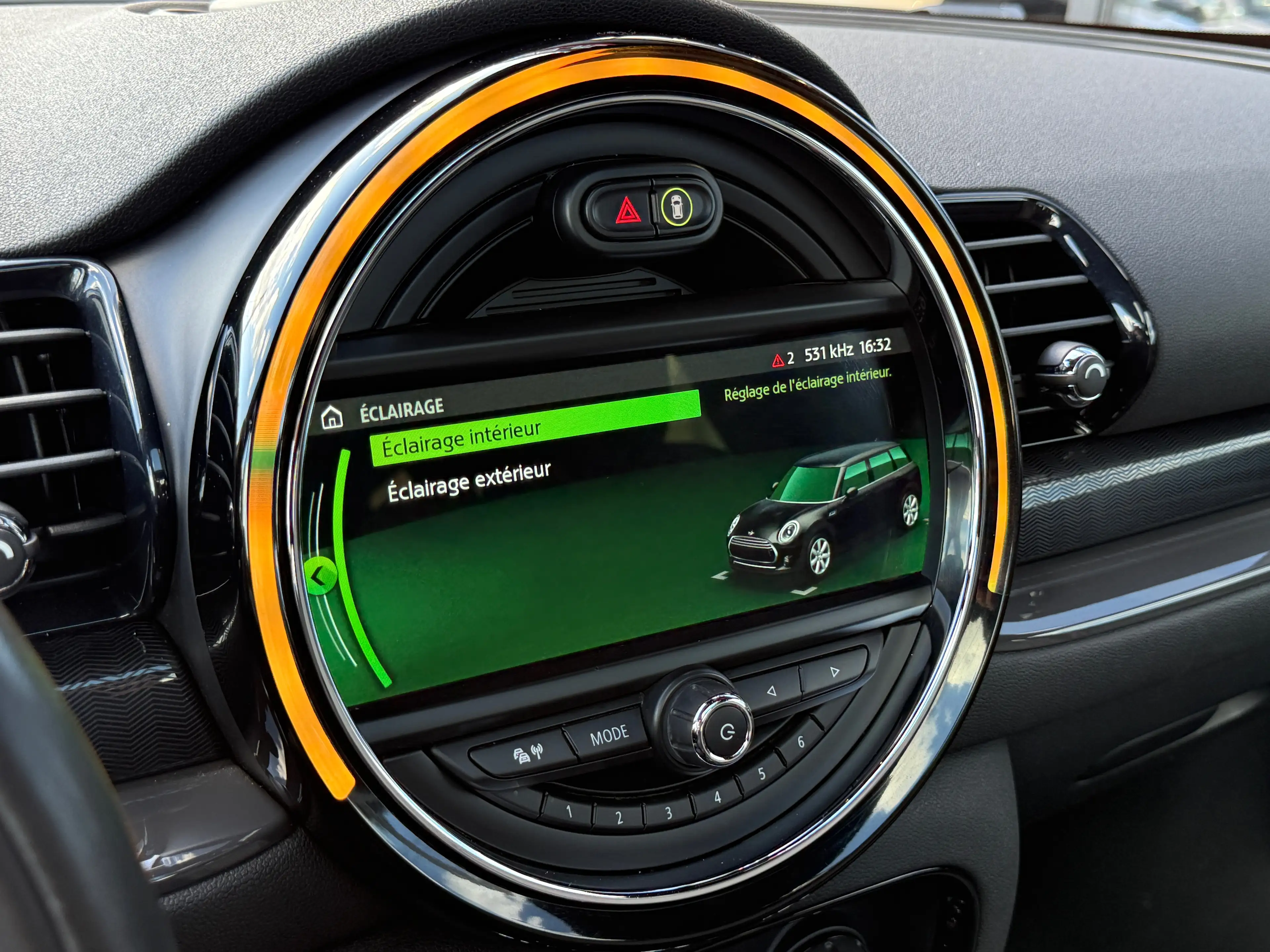 MINI Cooper Clubman 1.5i TURBO 136CV NARDO T.PANO NAVi XENON LED KEYLS — photo 15