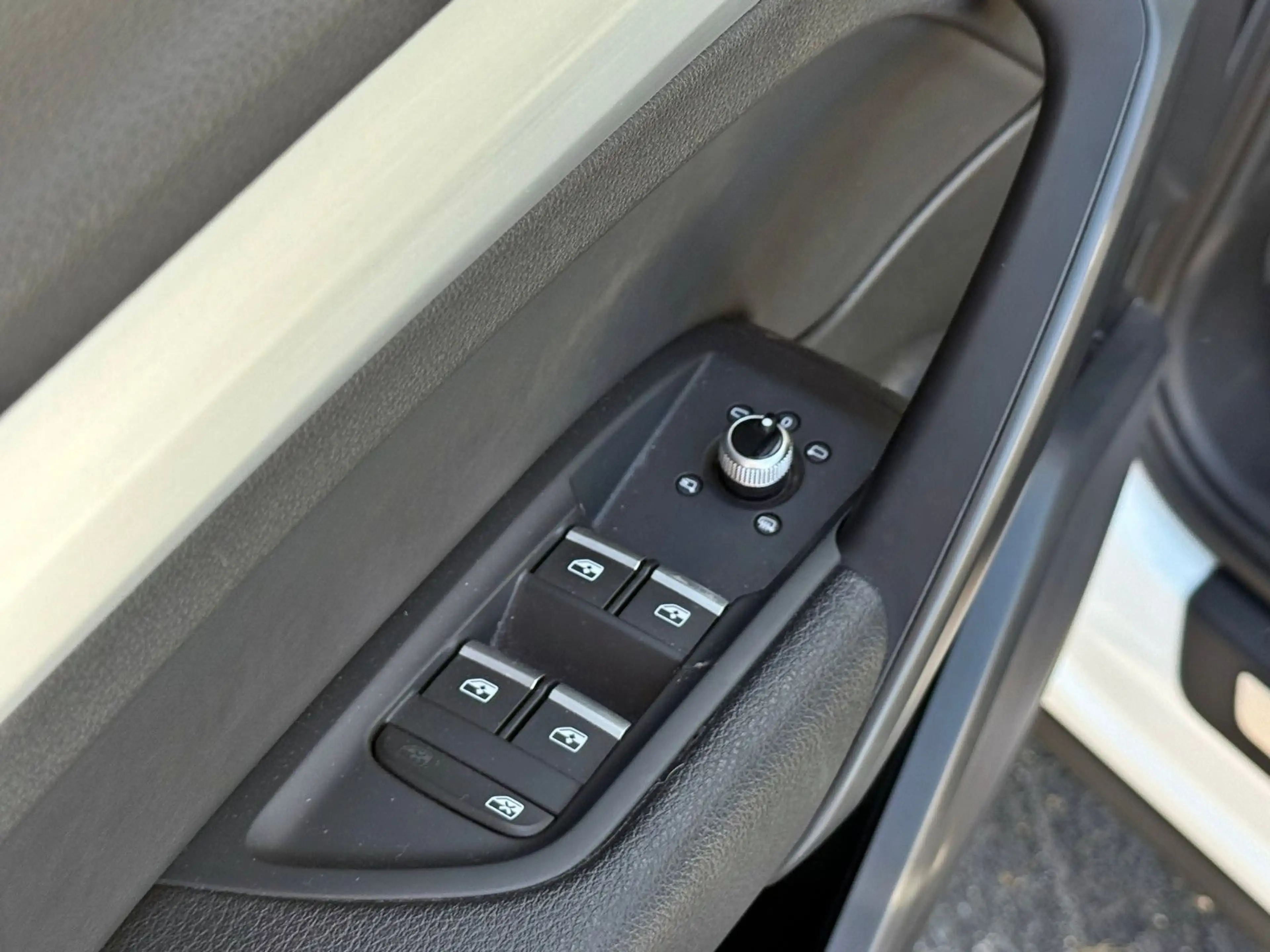 Audi Q5 2.0TDI qu S LINE EXPORT HANDEL — photo 7