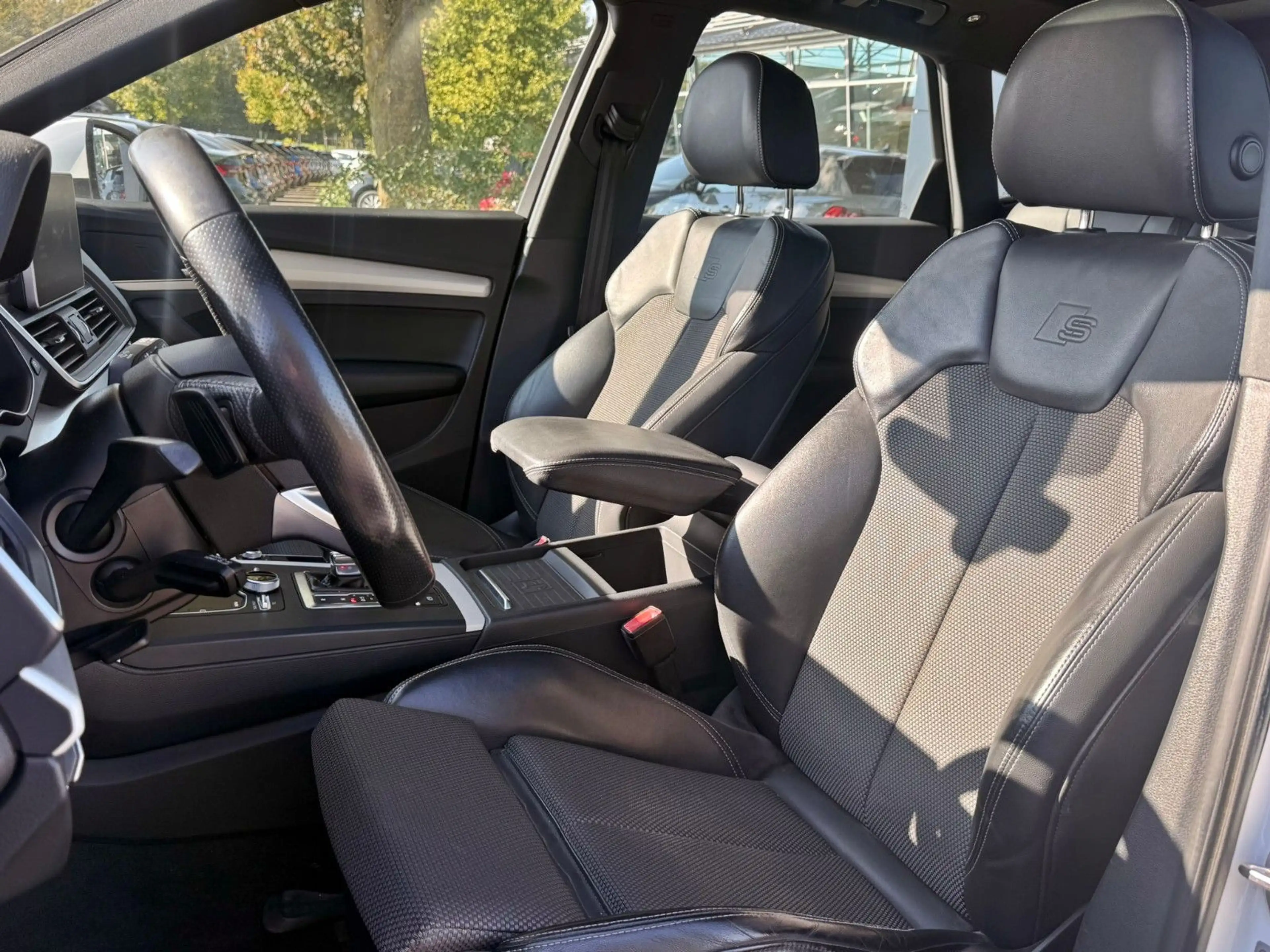 Audi Q5 2.0TDI qu S LINE EXPORT HANDEL — photo 10