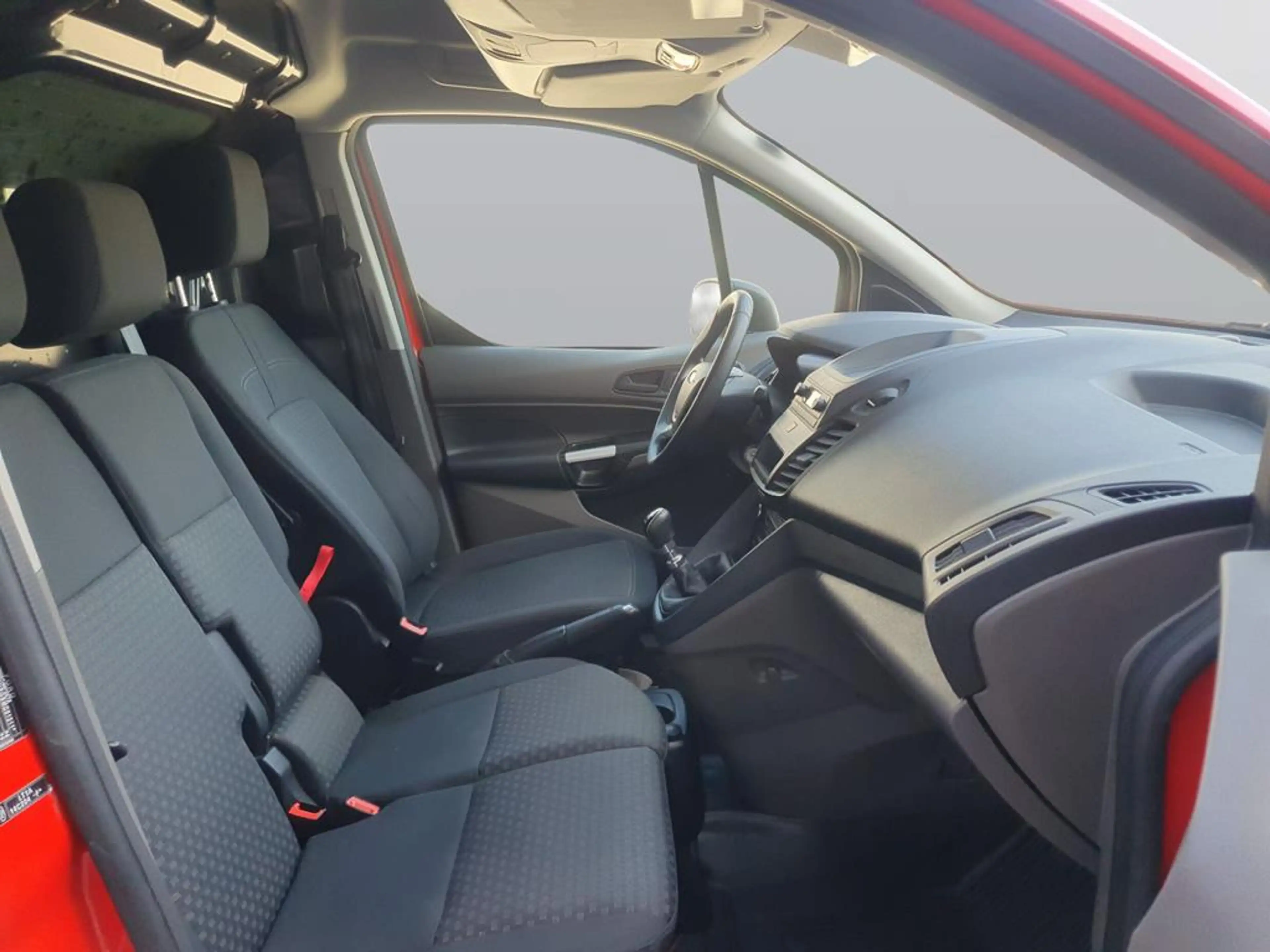 Ford Transit Connect 1.5 EcoBlue 230 Trend — photo 11