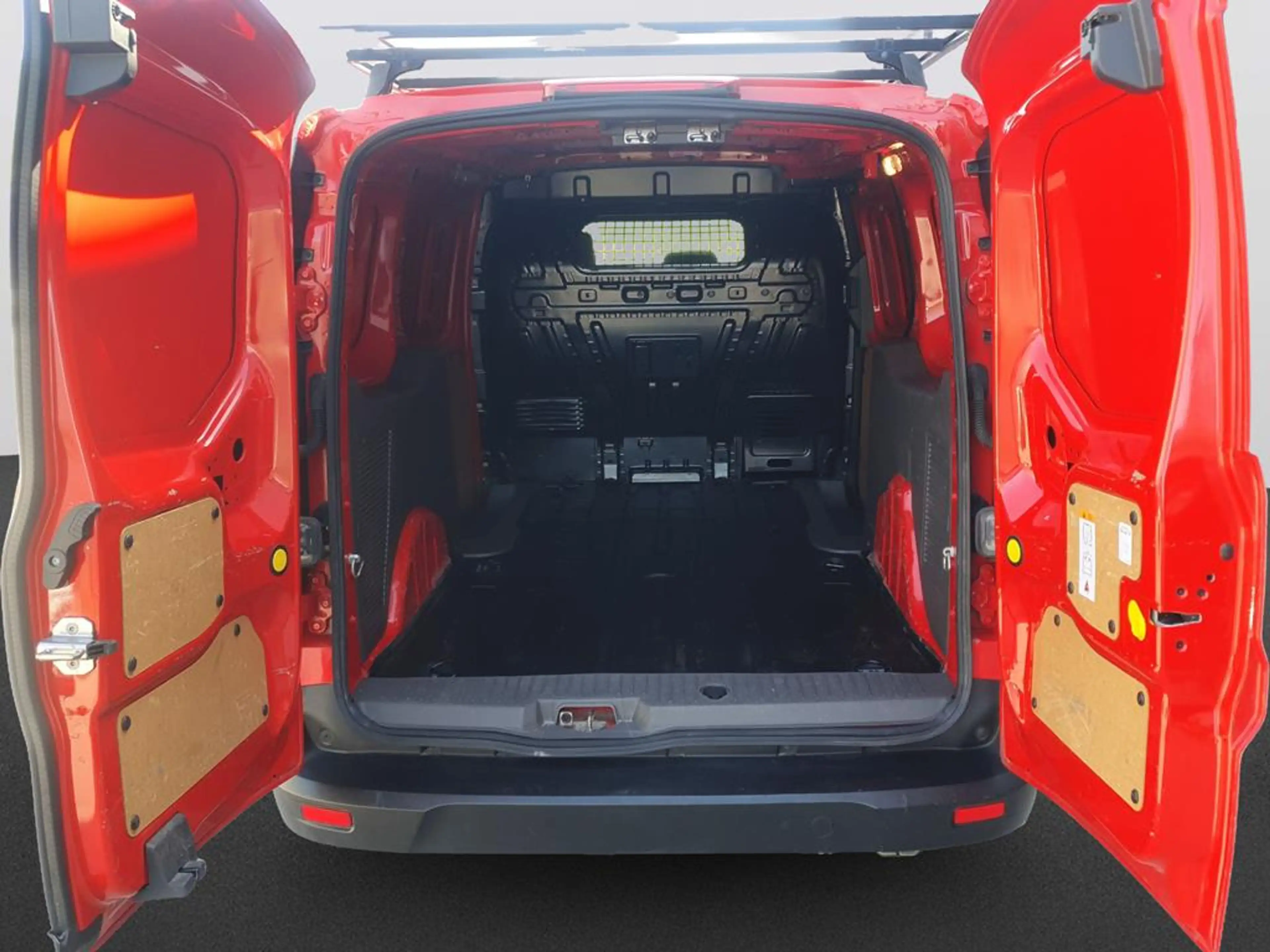 Ford Transit Connect 1.5 EcoBlue 230 Trend — photo 7