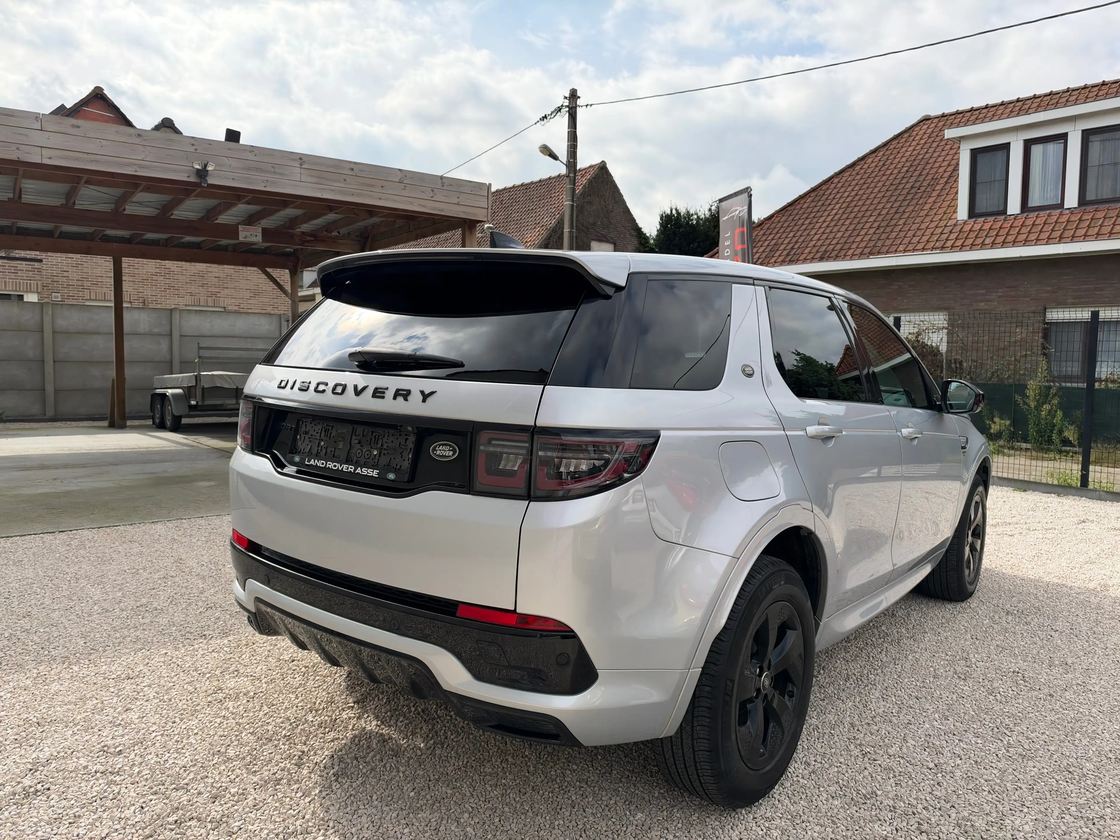 Land Rover Discovery Sport Discovery Sport 2.0 TD4 2WD D165 R-Dynamic S — photo 2
