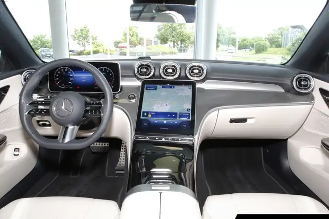 Mercedes-Benz Cle view 10