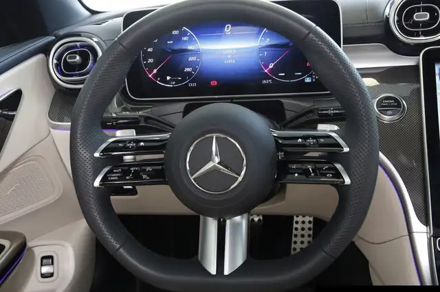 Mercedes-Benz Cle view 13