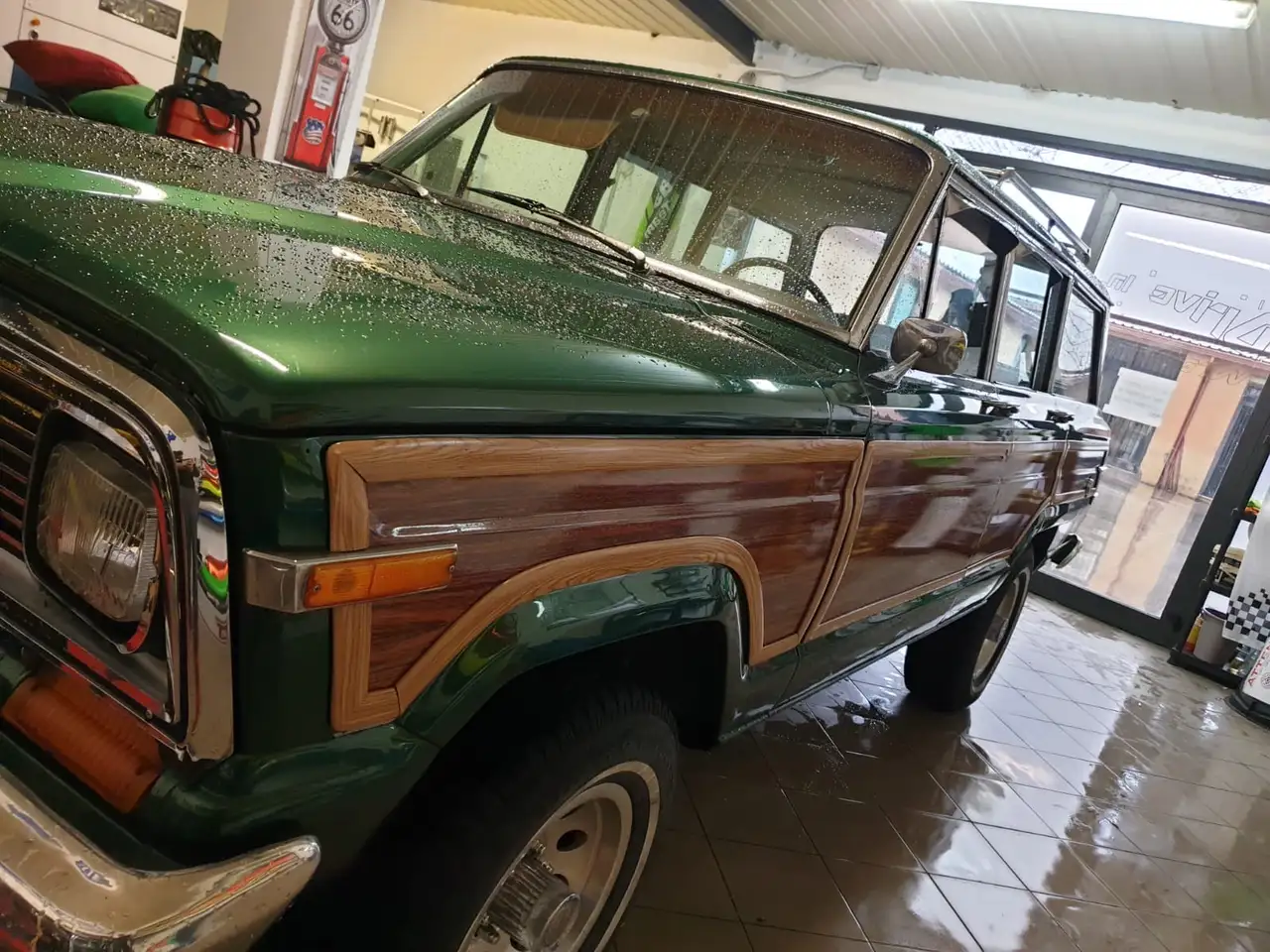 Jeep Wagoneer Limited, foto 3