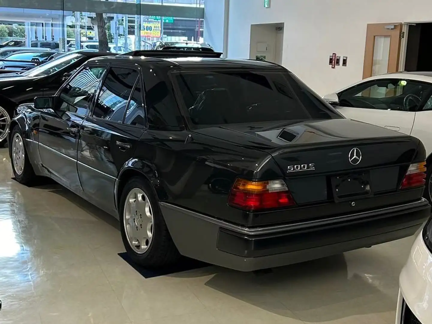 Mercedes-Benz E 500 500E   Unrestauriert, niedrige KM, top Zustand Czarny - 2