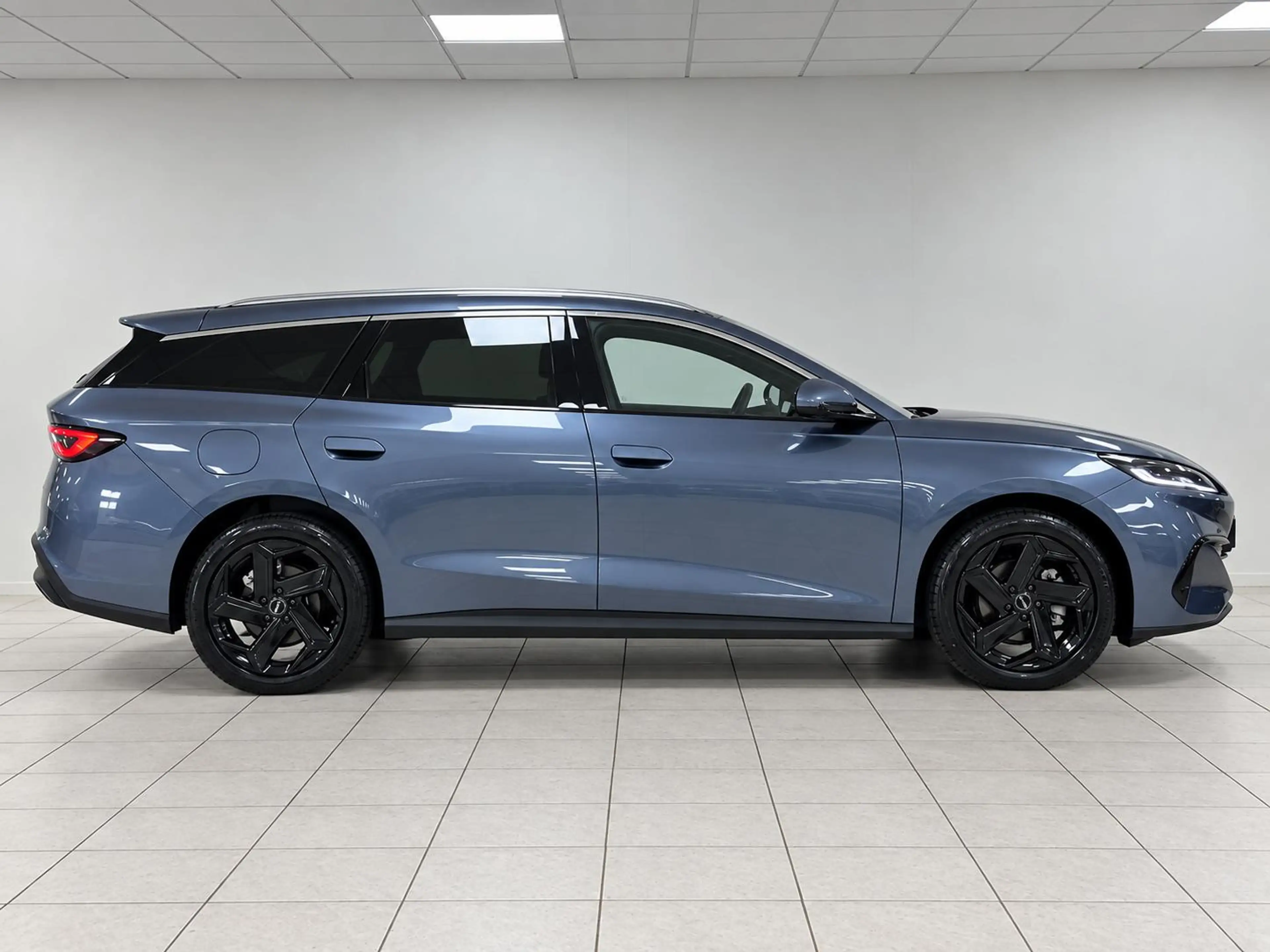 BYD Seal 6 Touring 1.5 DM-i Comfort Voorraadmodel | Direct le — photo 21