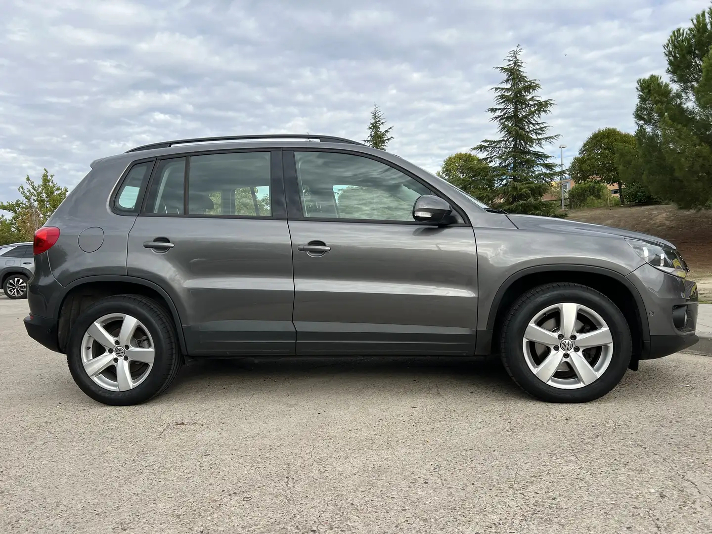 Volkswagen Tiguan 2.0TDI BMT T1 4x2 140 - 2