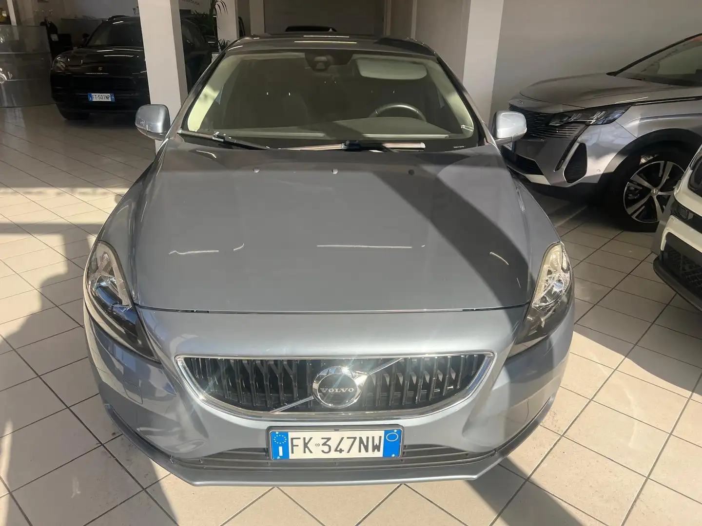 Volvo V40 Volvo V40 D2 BUSINESS 2.0D 120CV + EURO6 Bleu - 2