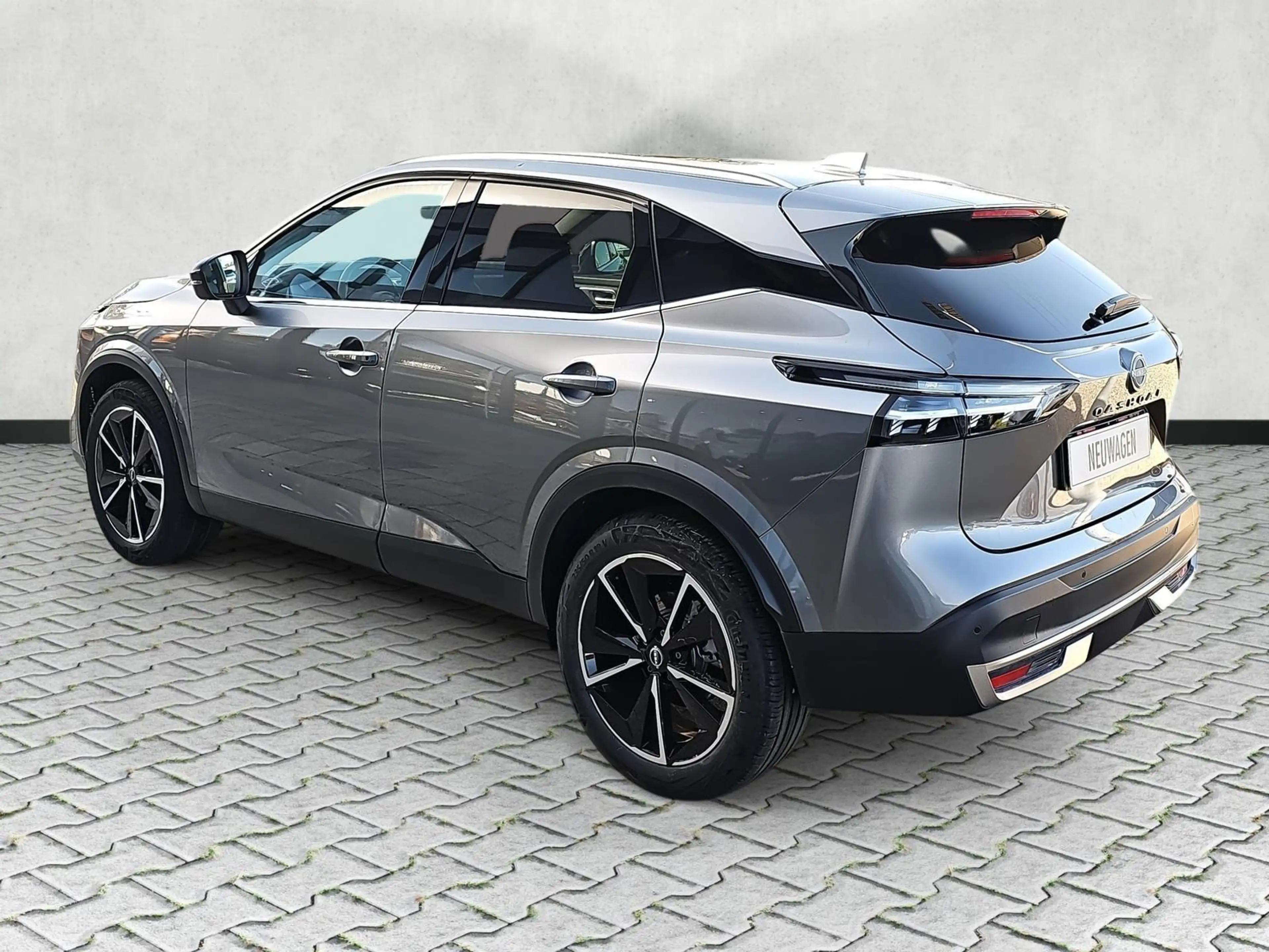 Nissan Qashqai 1.3 DIG-T X-Tronic 4WD Tekna HUD Pano 116 kW (1... — photo 5