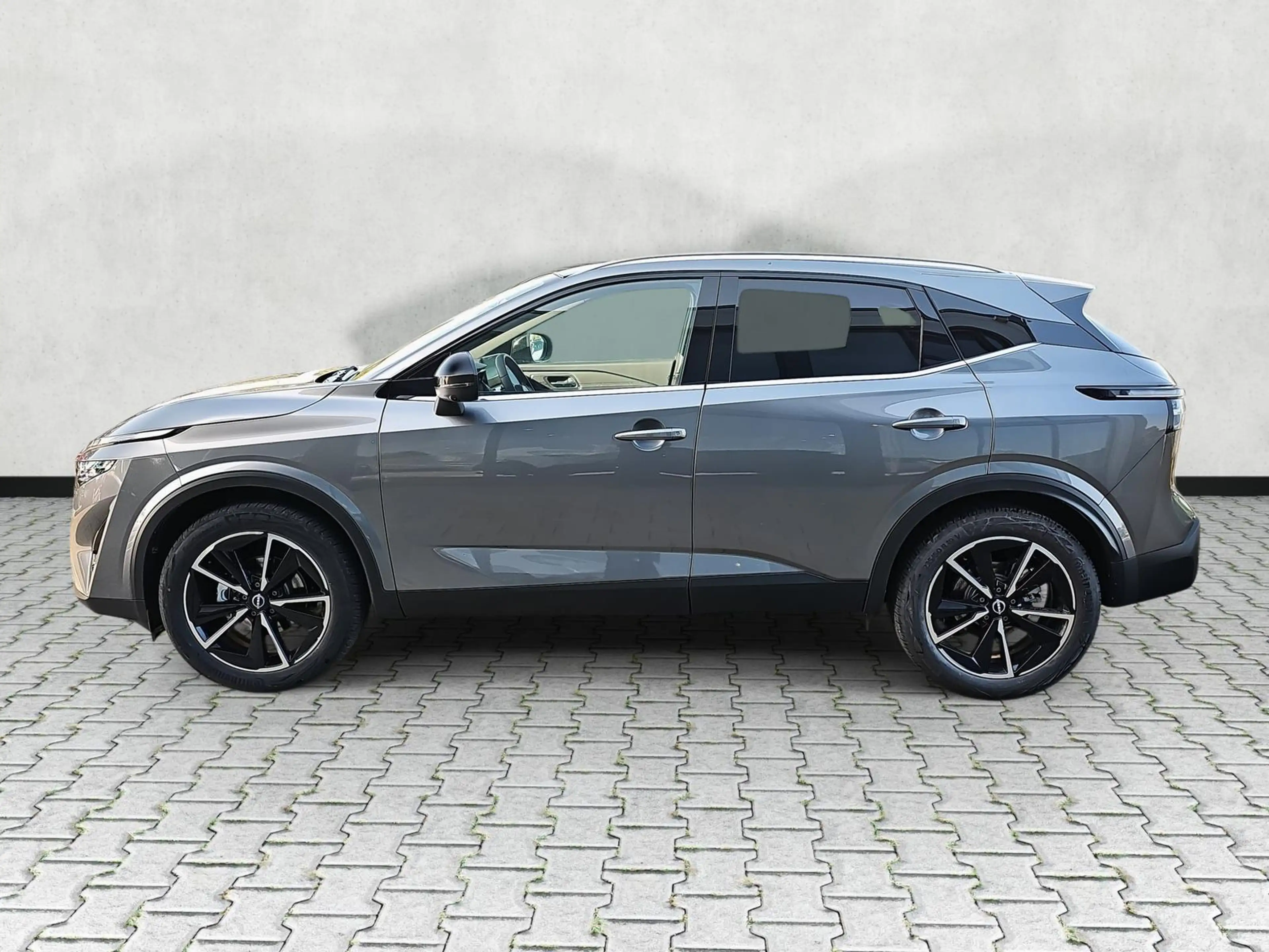 Nissan Qashqai 1.3 DIG-T X-Tronic 4WD Tekna HUD Pano 116 kW (1... — photo 4