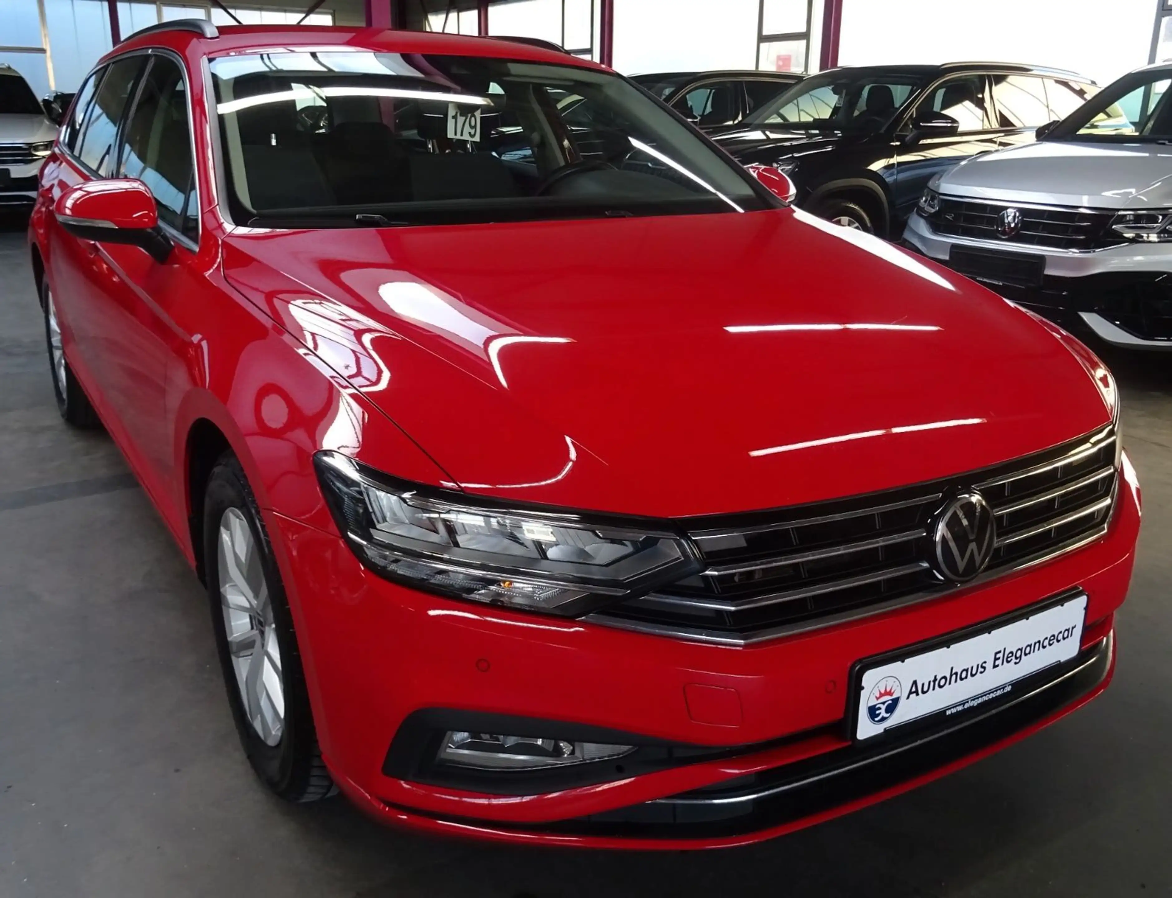 Volkswagen Passat Variant PASSAT 2.0 TDI CL.*DIGITAL*AHK*ACC*CAM*MASSAGE* — photo 4