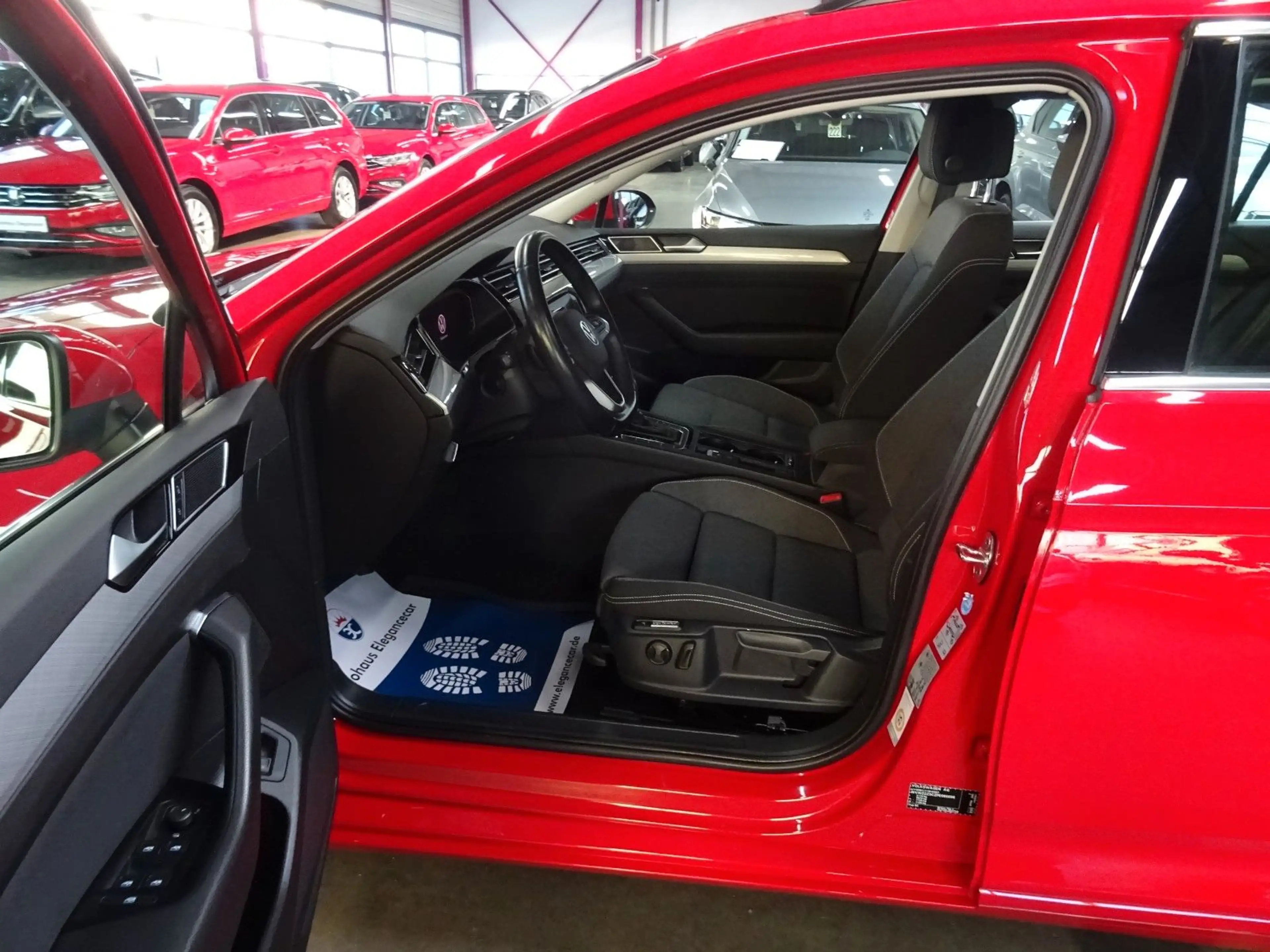 Volkswagen Passat Variant PASSAT 2.0 TDI CL.*DIGITAL*AHK*ACC*CAM*MASSAGE* — photo 3