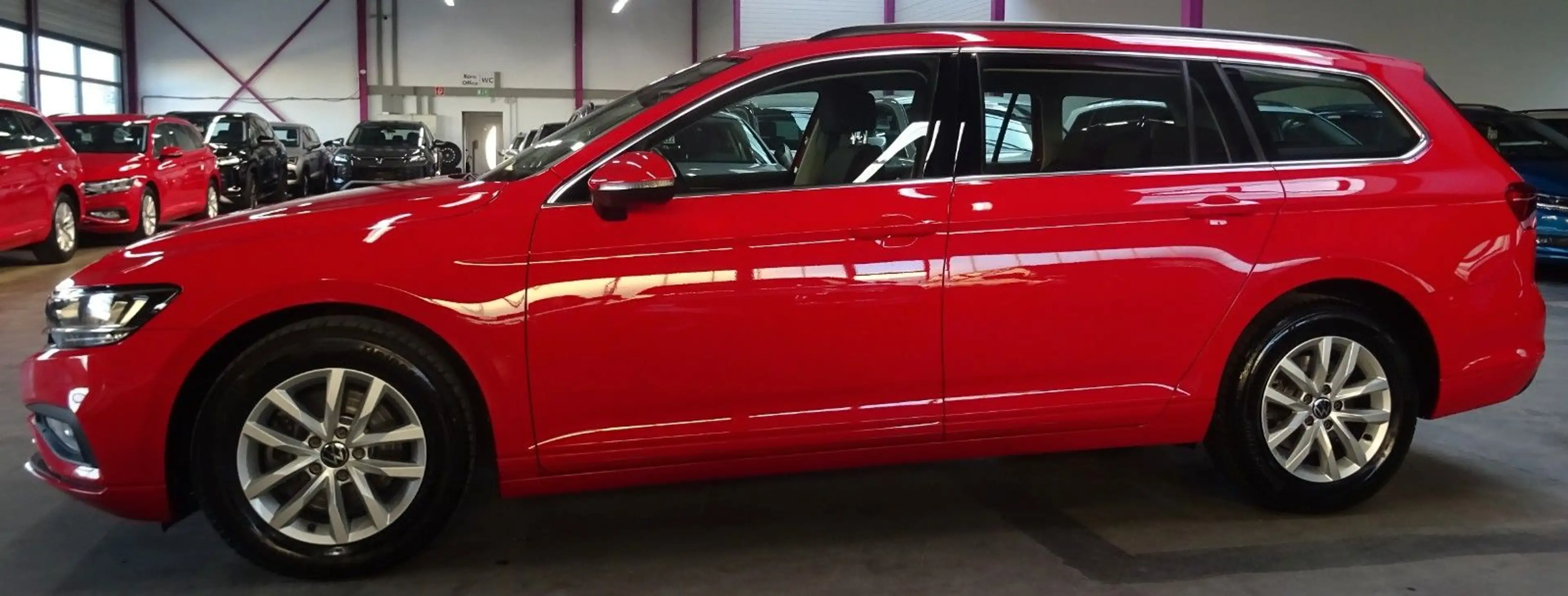 Volkswagen Passat Variant PASSAT 2.0 TDI CL.*DIGITAL*AHK*ACC*CAM*MASSAGE* — photo 2