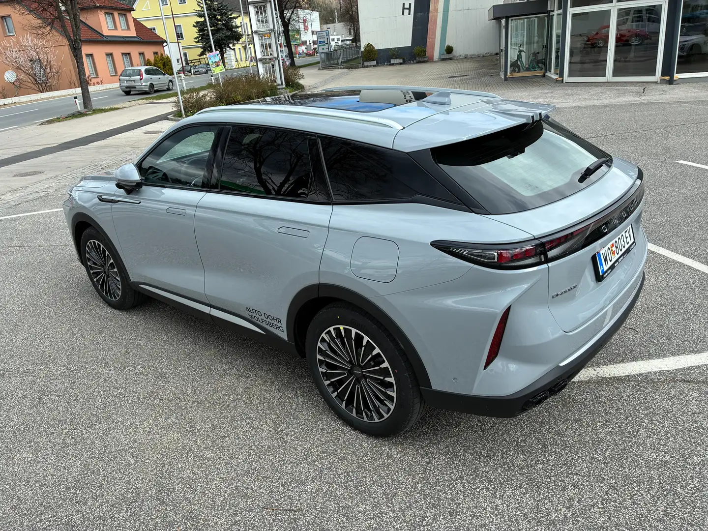 Omoda 9 9 PHEV 1.5TGDi Premium Line AWD (395kw) Gris - 2