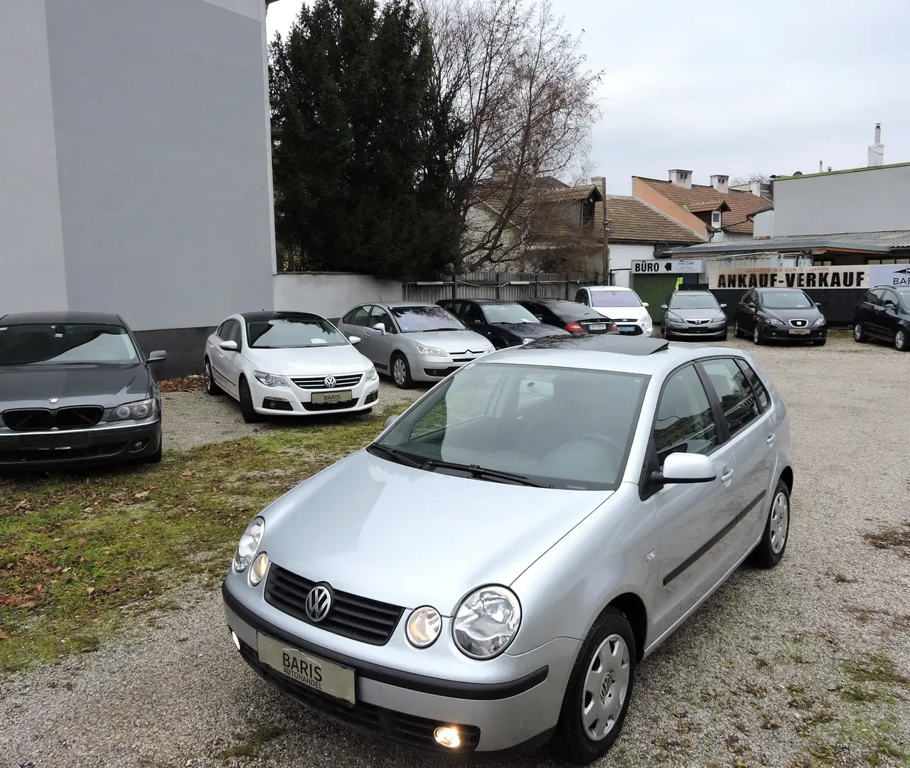 Volkswagen Polo Cool Family 1,4 Grau - 1