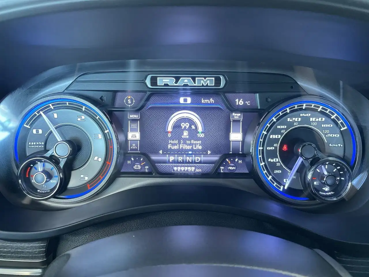 RAM 3500 снимка RAM 3500