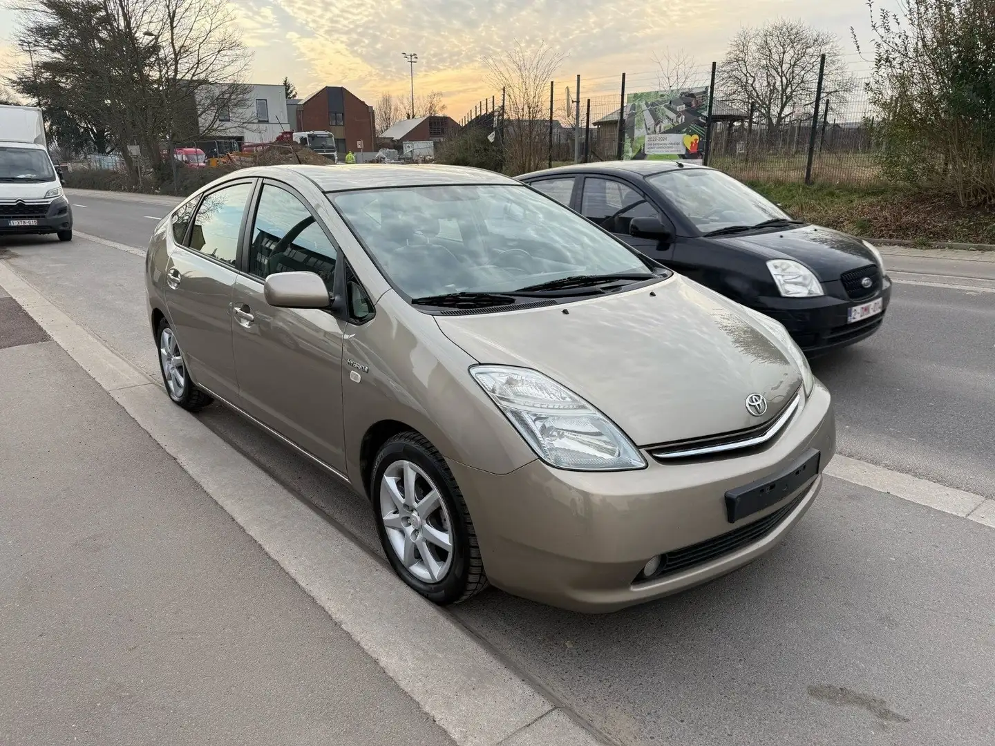 Toyota Prius Prius Hybrid 1.5i VVT-i 16v THS Sol Pack - 1