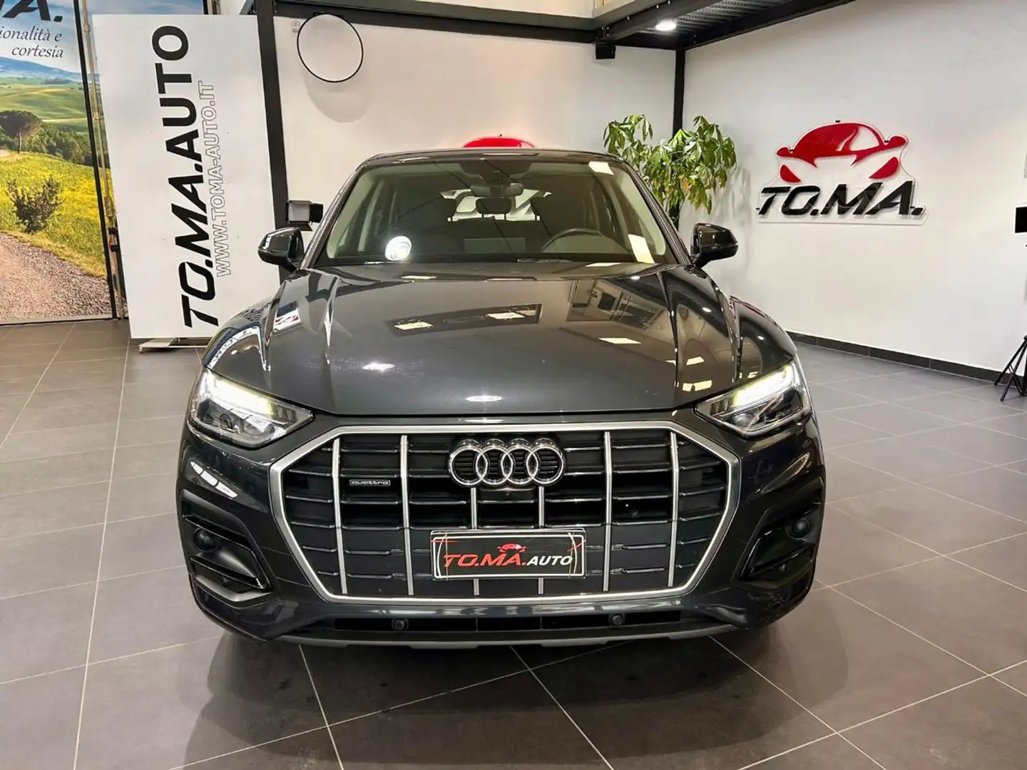 Audi Q5 SPB 45 TFSI quattro S tronic Business Advanced Grigio - 2