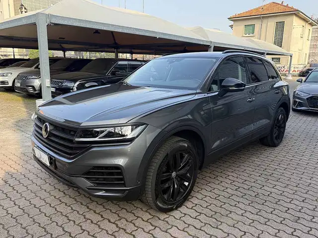 Volkswagen Touareg 3.0 tdi Black Style tiptronic  TELECAMERA CARPLAY