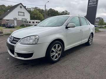 Jetta 1.6 CR TDi**CLIM**JANTES**EURO 5**PROPRE AUTO