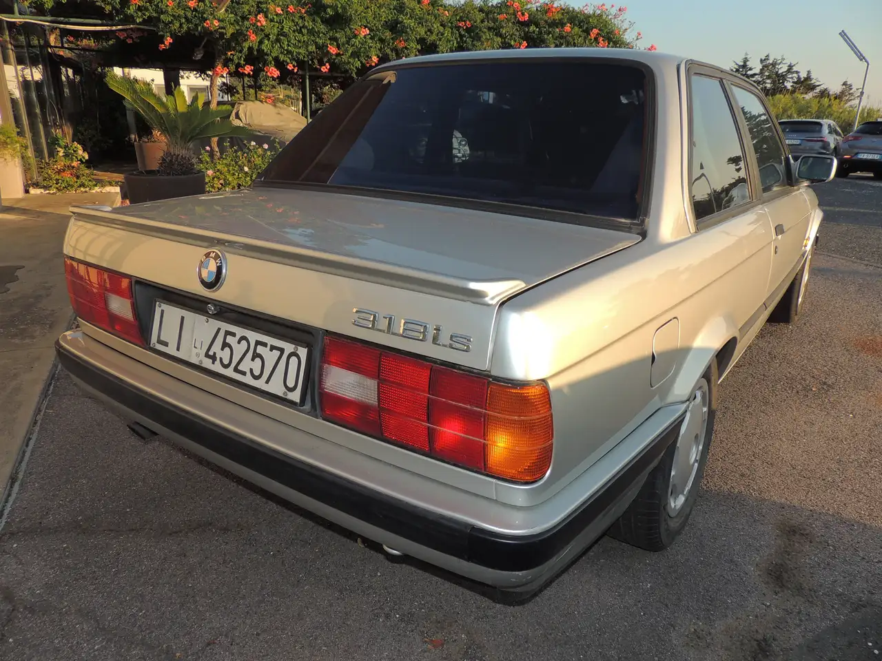 BMW 318 is, foto 2