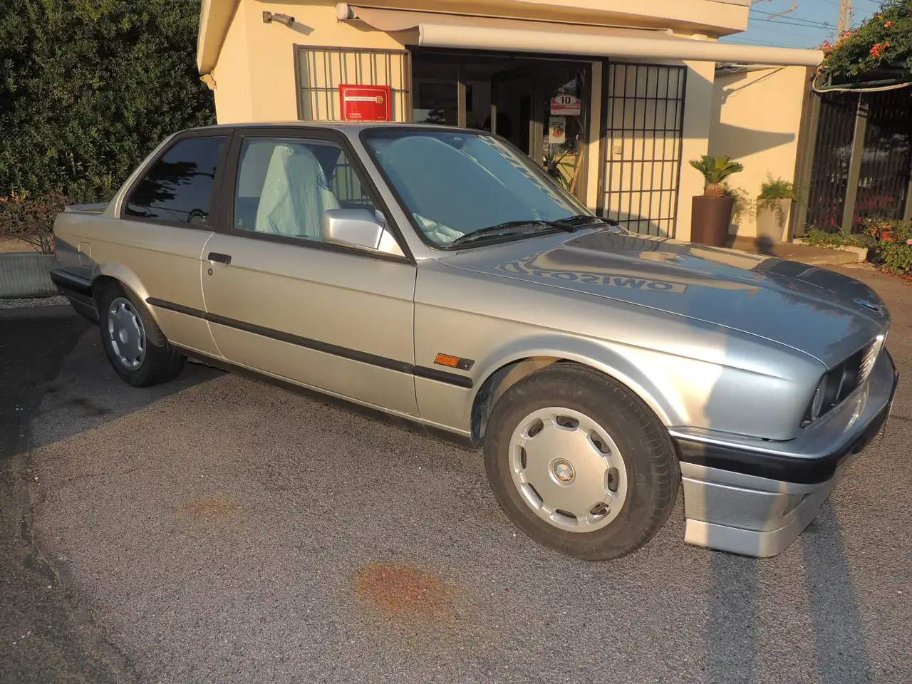 BMW 318 is, foto 4