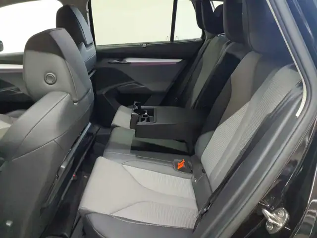 Skoda Enyaq view 14