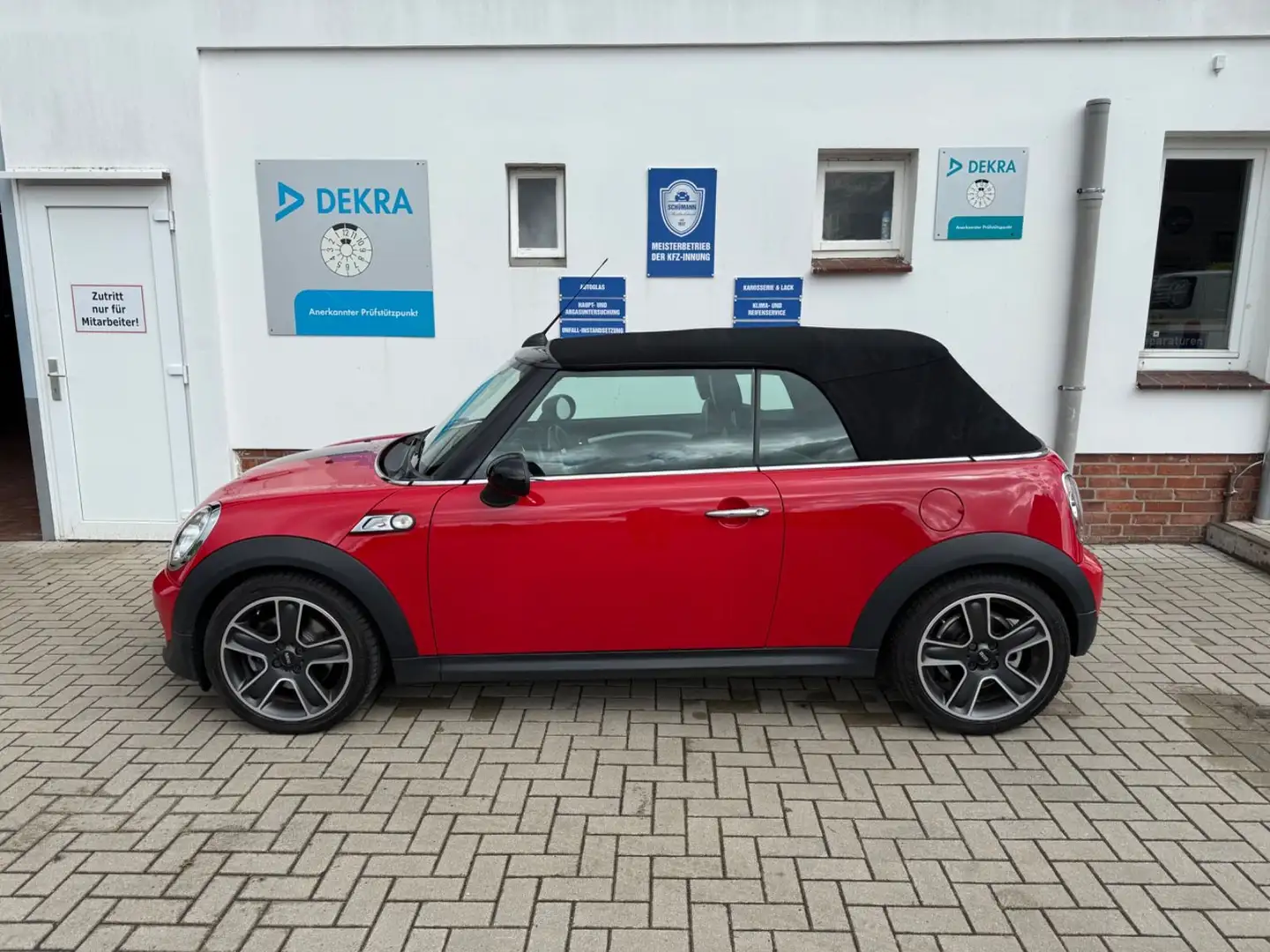 MINI Cooper S Cabrio COOPER_S 1.6 Cabrio*1HD*XENON*NAVI*PDC* Rojo - 2