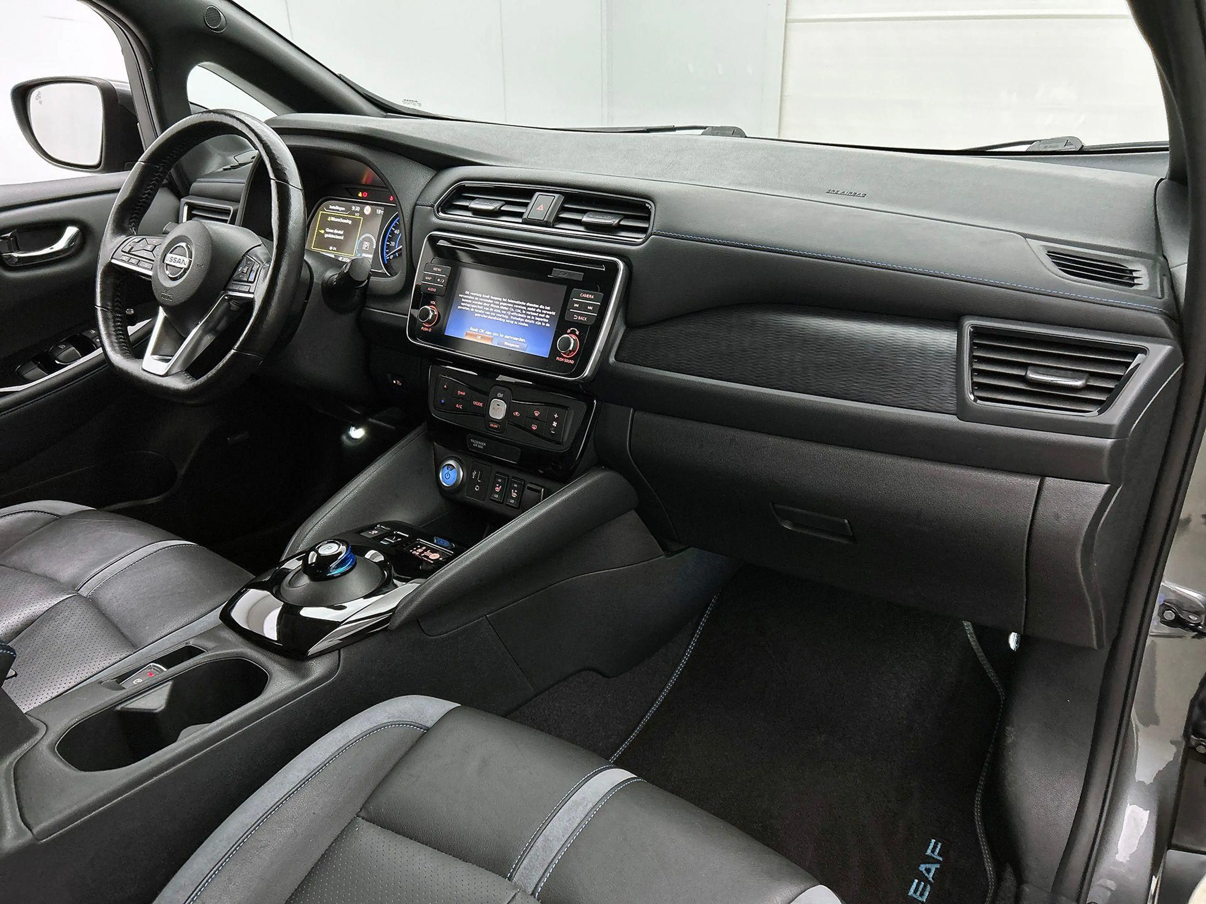 Nissan Leaf Tekna 40kWh — photo 9