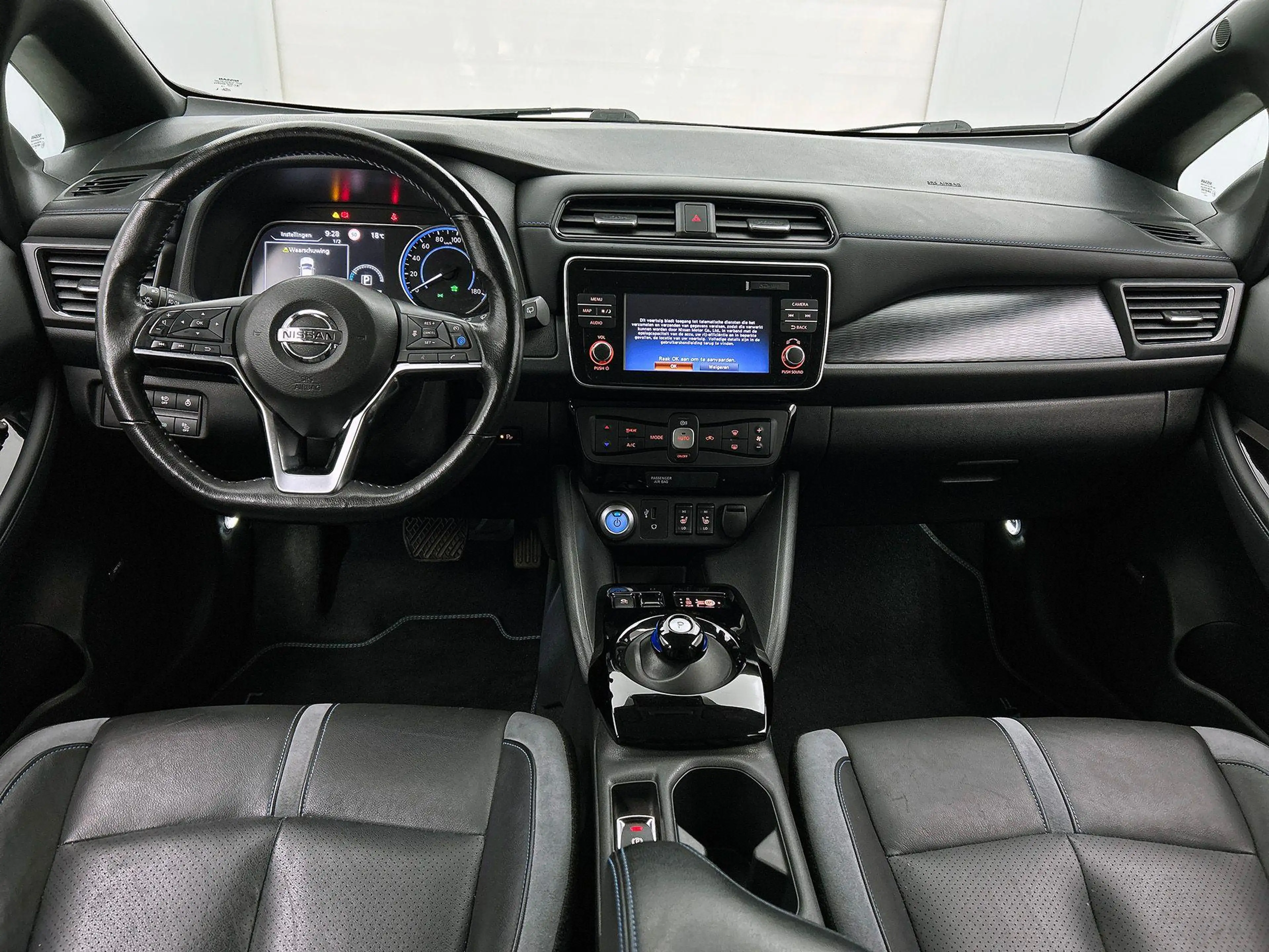 Nissan Leaf Tekna 40kWh — photo 3
