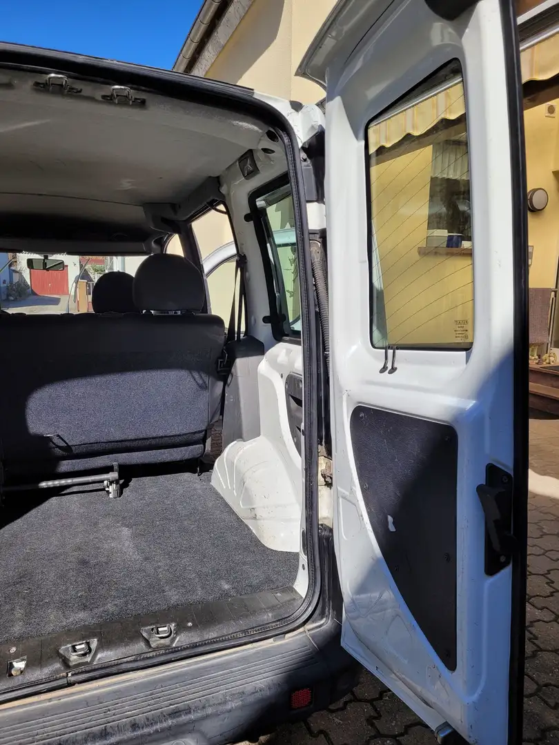 Fiat Doblo Weiß - 2