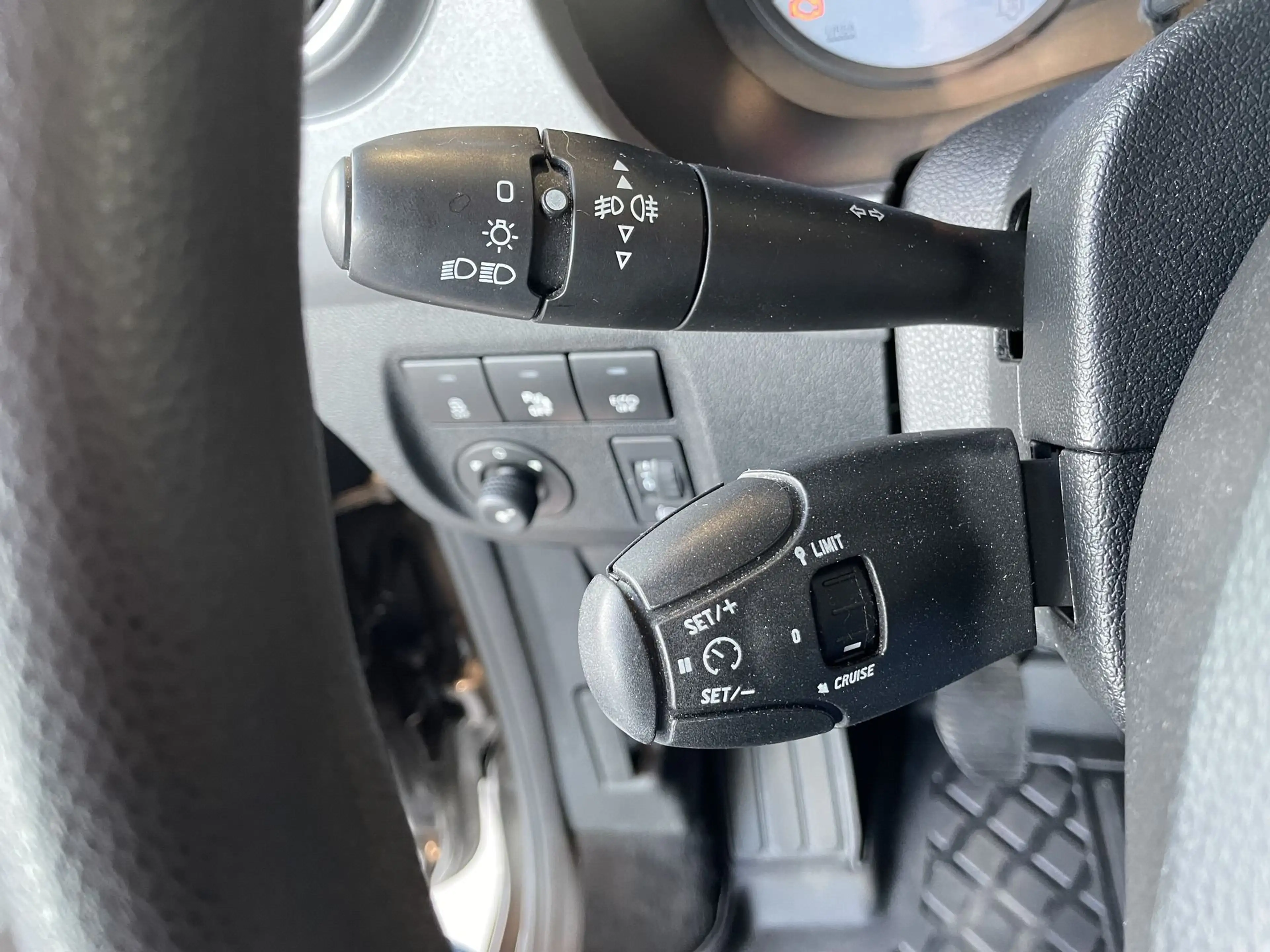 Peugeot Partner 2 Schuifdeuren / Navigatie / Carplay / Cruise control / Trekhaak — photo 11