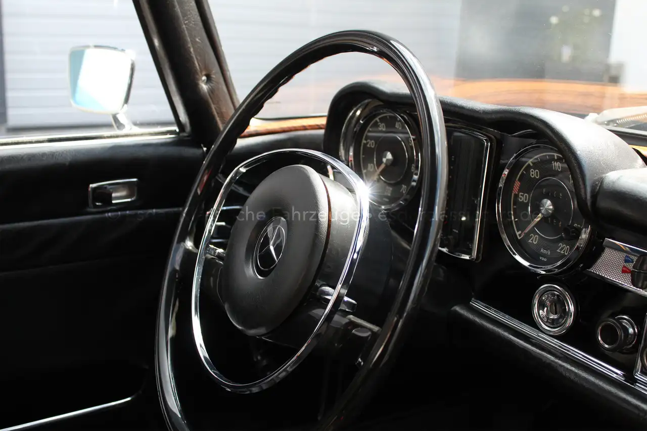Mercedes-Benz 280SL Pagode, foto 12