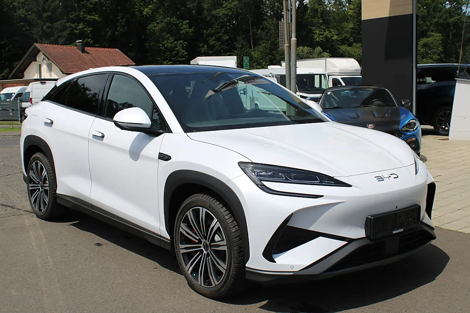 BYD Sealion 7 Excellence Österreich Paket 91.5 kWh AWD Weiß - 1