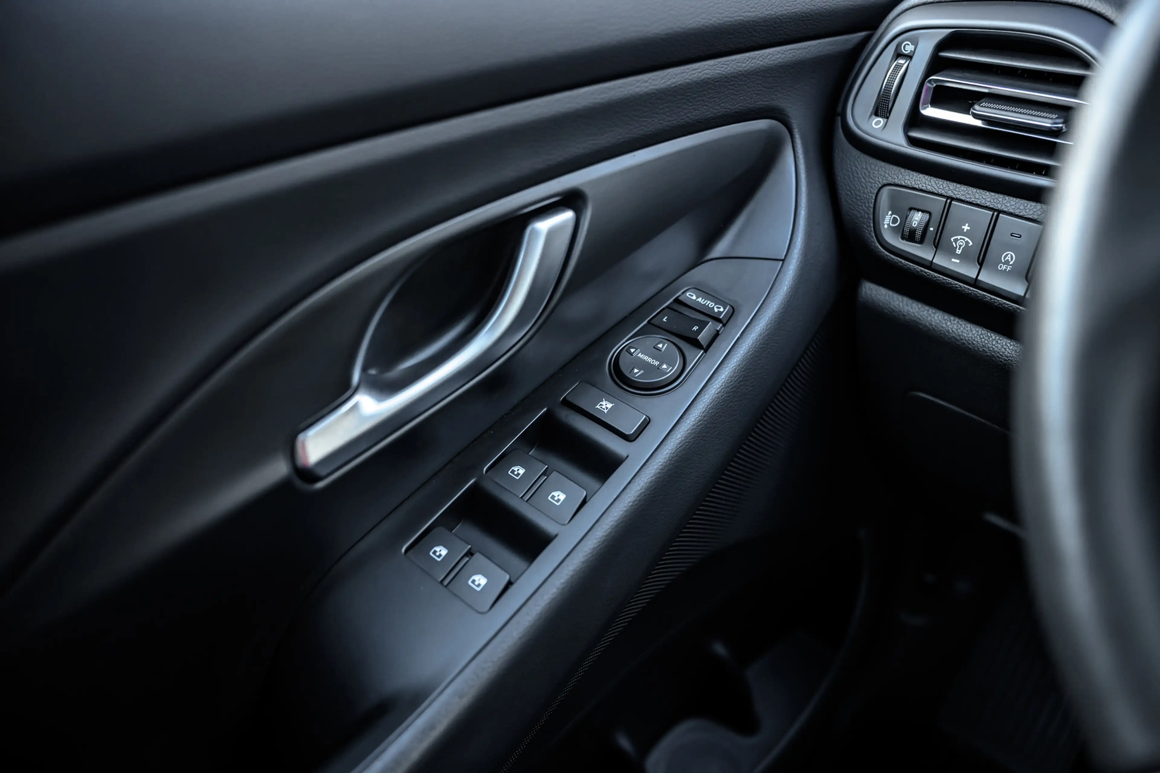 Hyundai i30 Wagon|Navi|Cruise|Camera 1.0 T-GDi MHEV Comfort Sm — photo 18