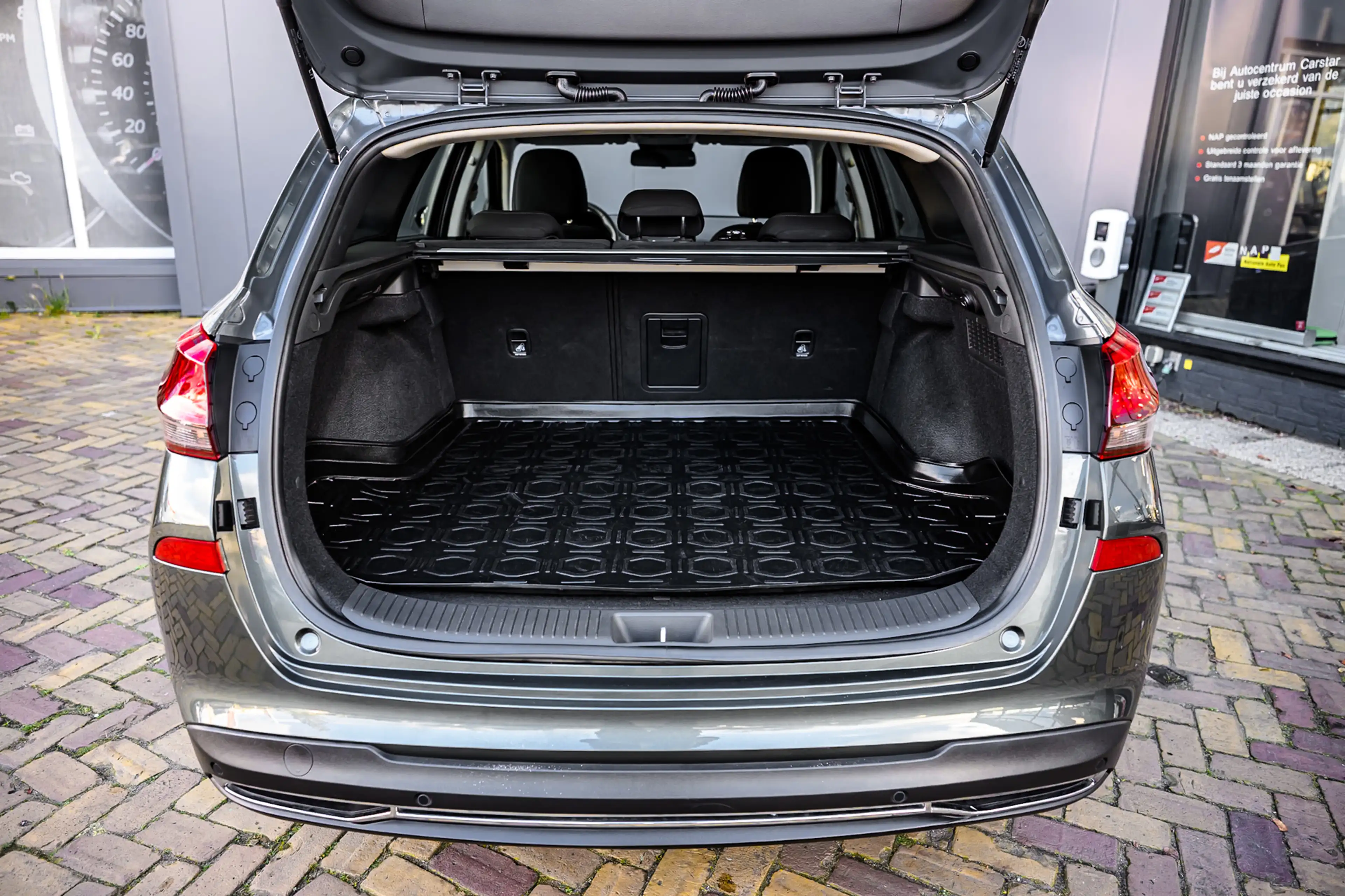 Hyundai i30 Wagon|Navi|Cruise|Camera 1.0 T-GDi MHEV Comfort Sm — photo 9