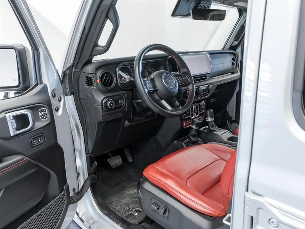 Jeep Wrangler снимка Jeep Wrangler