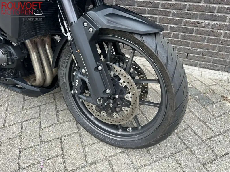 Triumph Tiger 1200 - foto 3