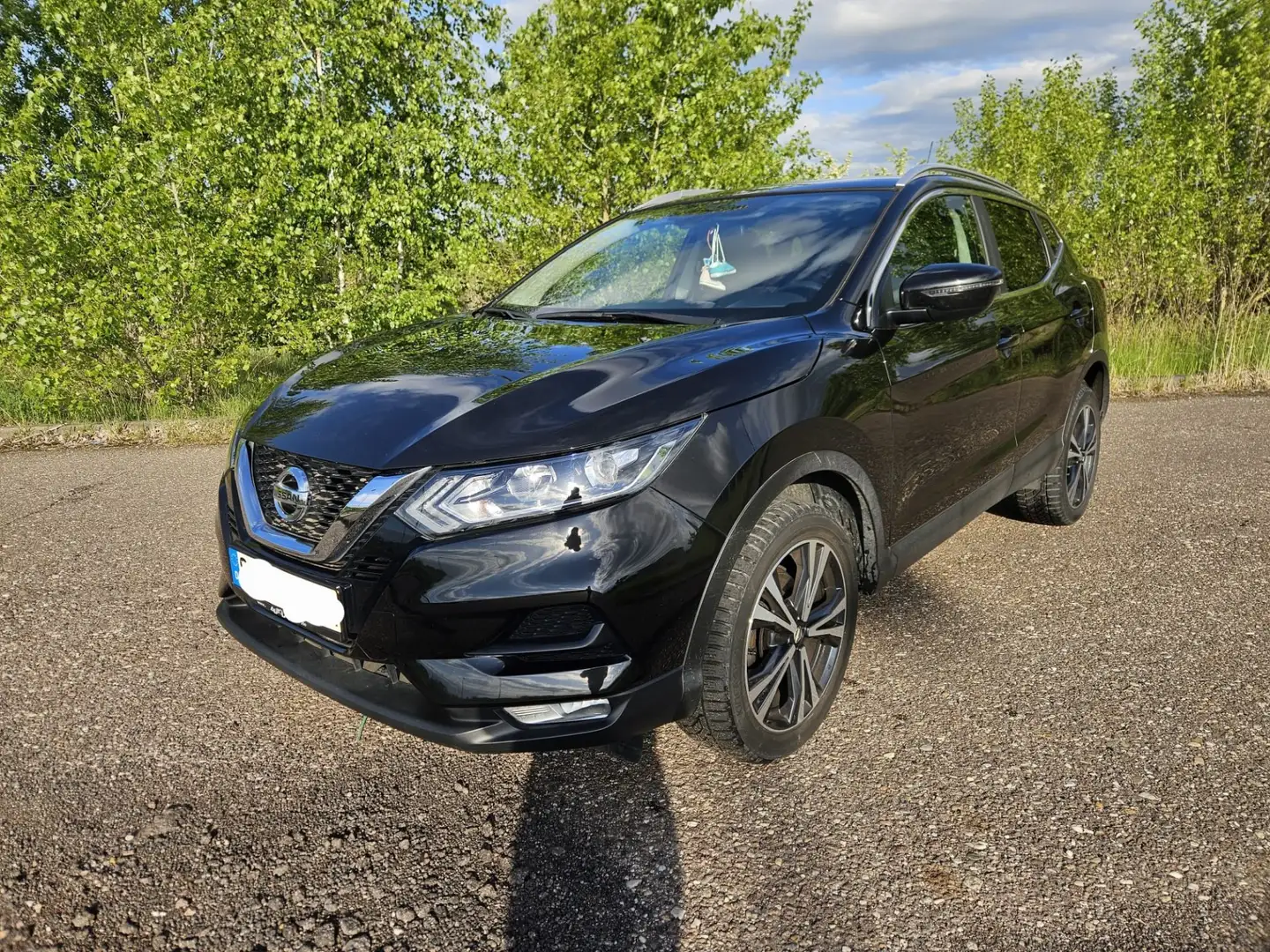 Nissan Qashqai 1.3 DIG-T N-TEC - 1