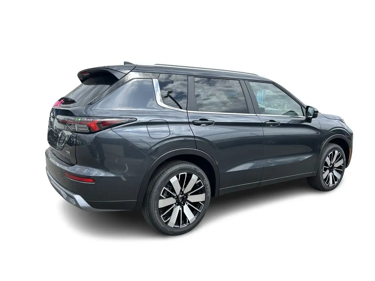 Mitsubishi Outlander снимка Mitsubishi Outlander