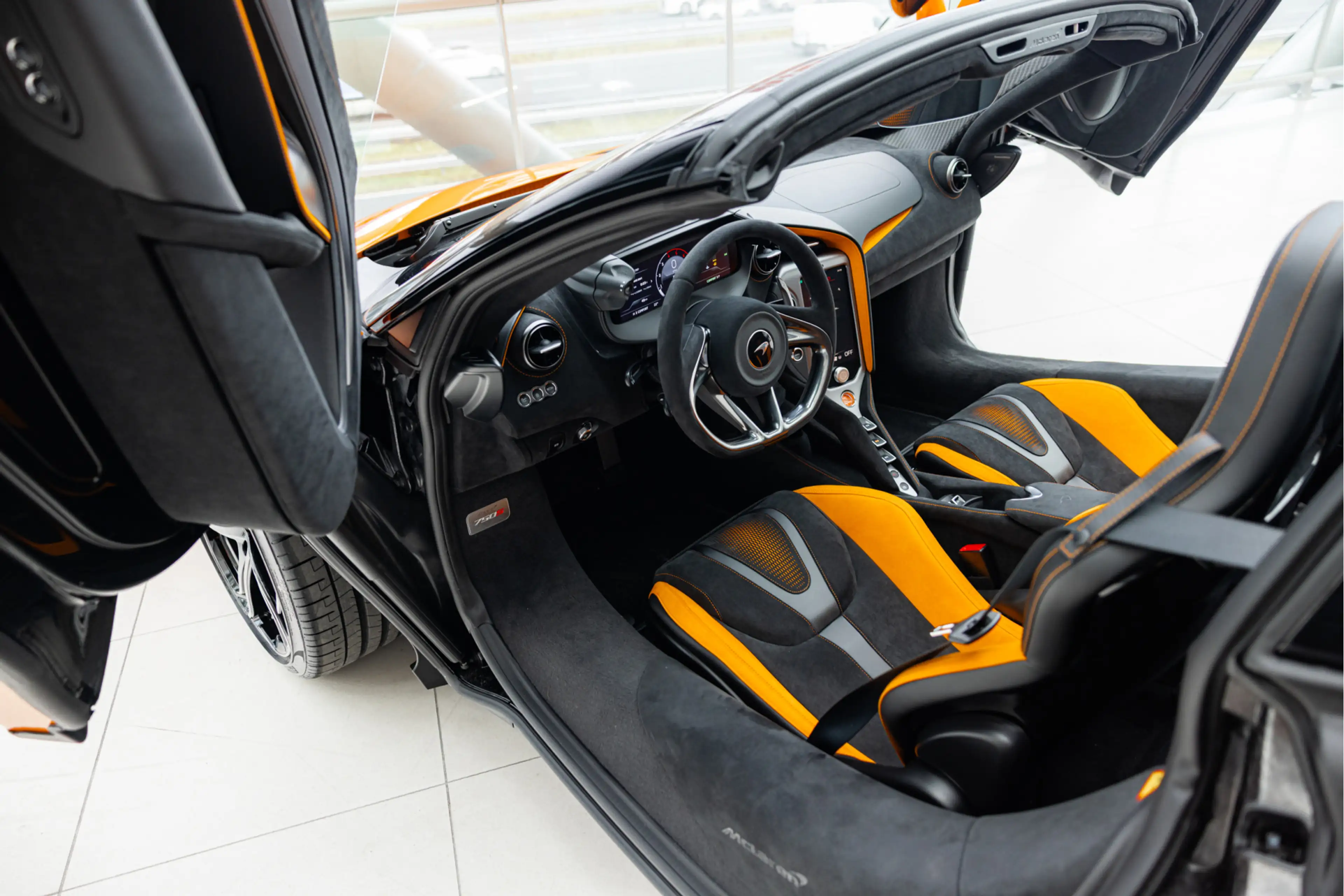 McLaren 750S Spider 4.0 V8 | Papaya Spark | Electrochromic Roof — photo 3