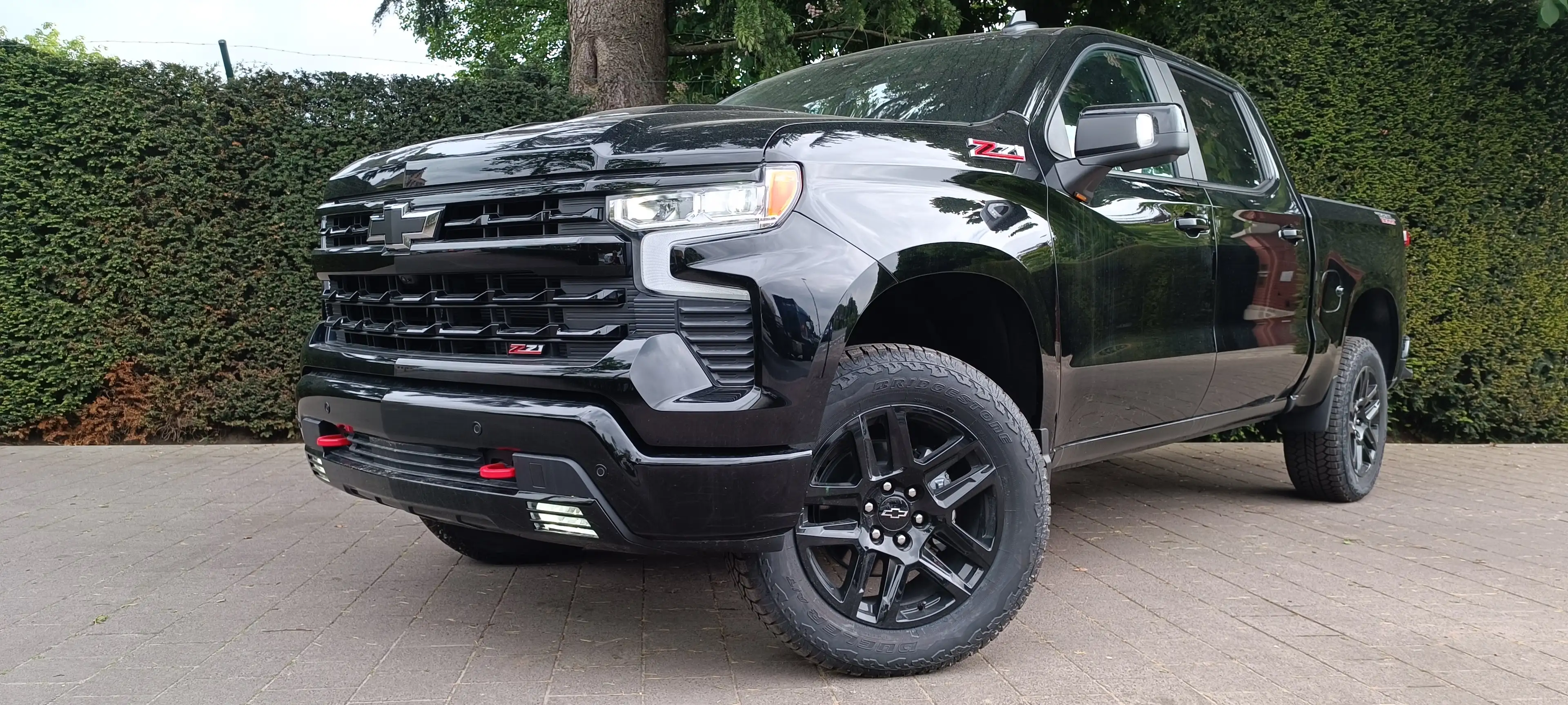 Chevrolet Silverado Trail Boss 6.2L V8 €59.900,-excl btw. — photo 3