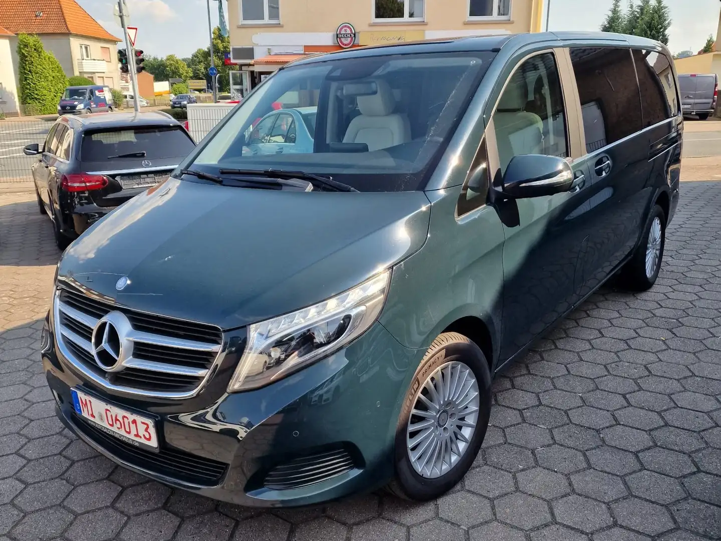 Mercedes-Benz V 220 V-Klasse Standhzg/Sitzhzg/AHK/Sitze vorne drehbar Verde - 1