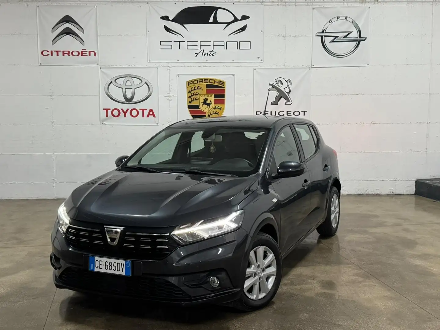Dacia Sandero Sandero Streetway III 2021 Streetway 1.0  65cv Grigio - 1