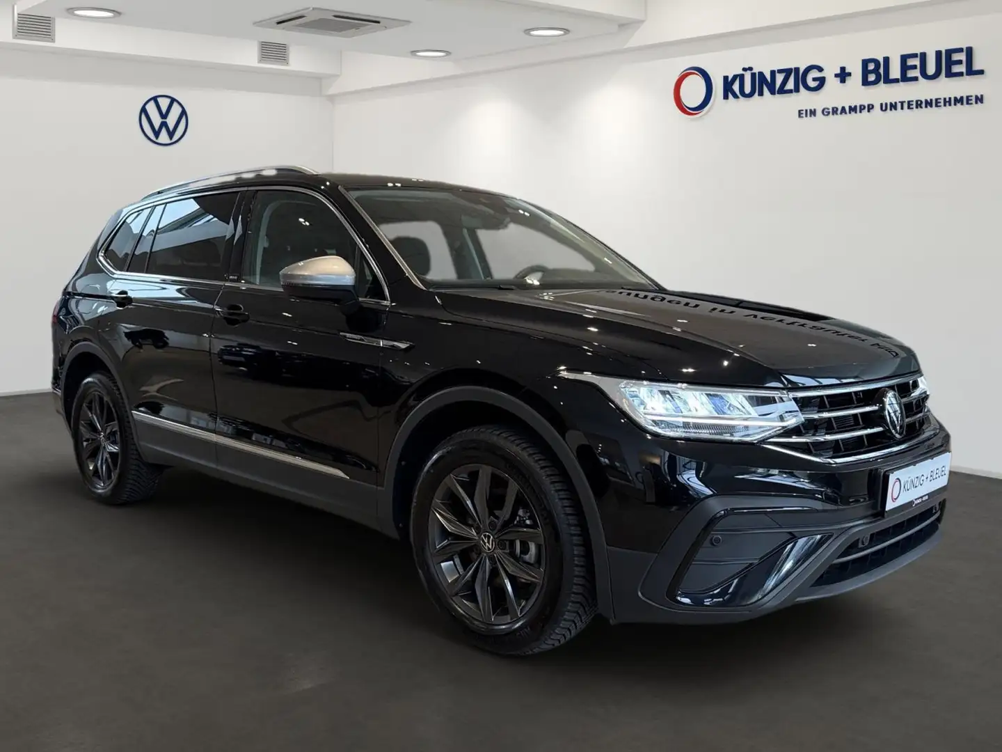 Volkswagen Tiguan Allspace MOVE 2,0 l TDI DSG*Nav*ACC*LED*C Negro - 2