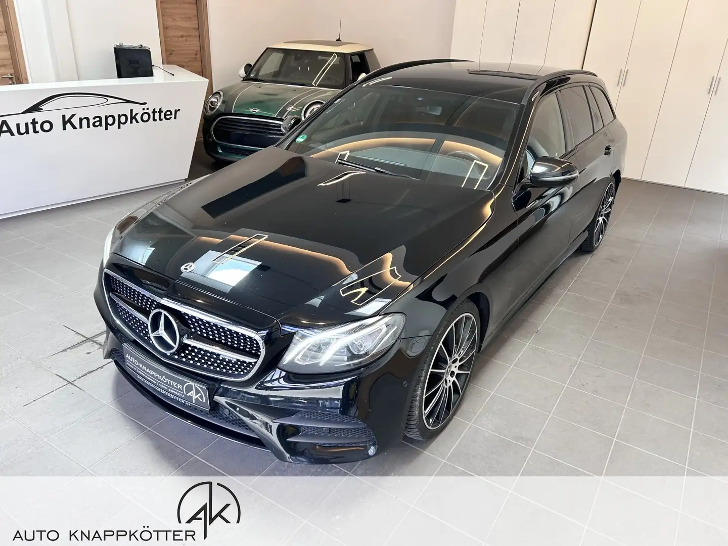 Mercedes-Benz E 400 E 400 AMG Line 4Matic /LED/Kamera/Ambiente/NightPa Noir - 2