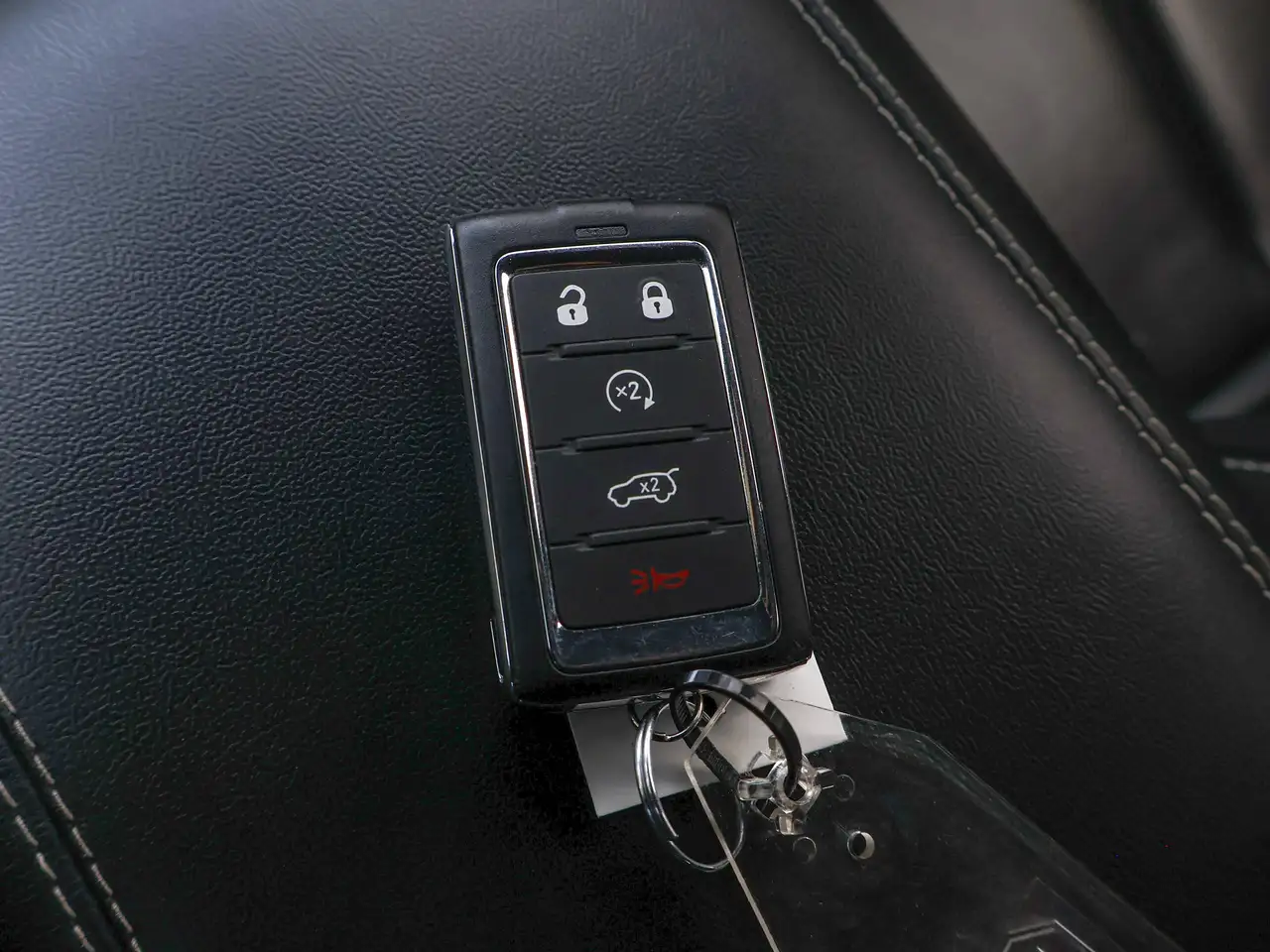 Jeep Grand Cherokee photo Jeep Grand Cherokee